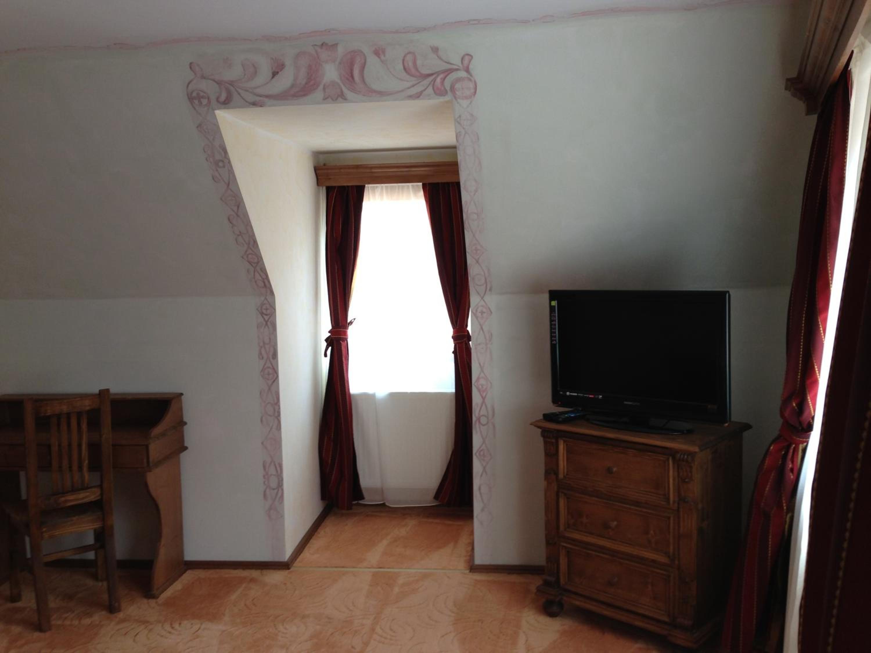 Premium Deluxe Suite - Photo 3
