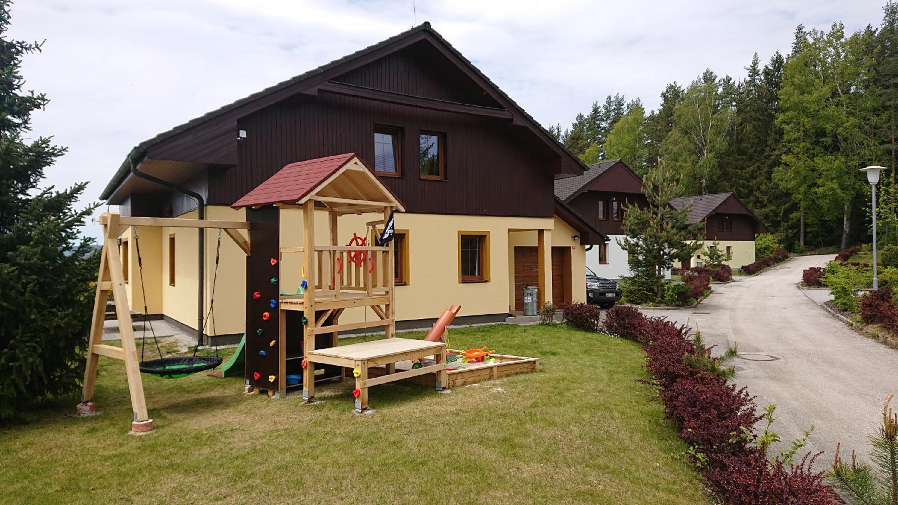 Villa photo 3