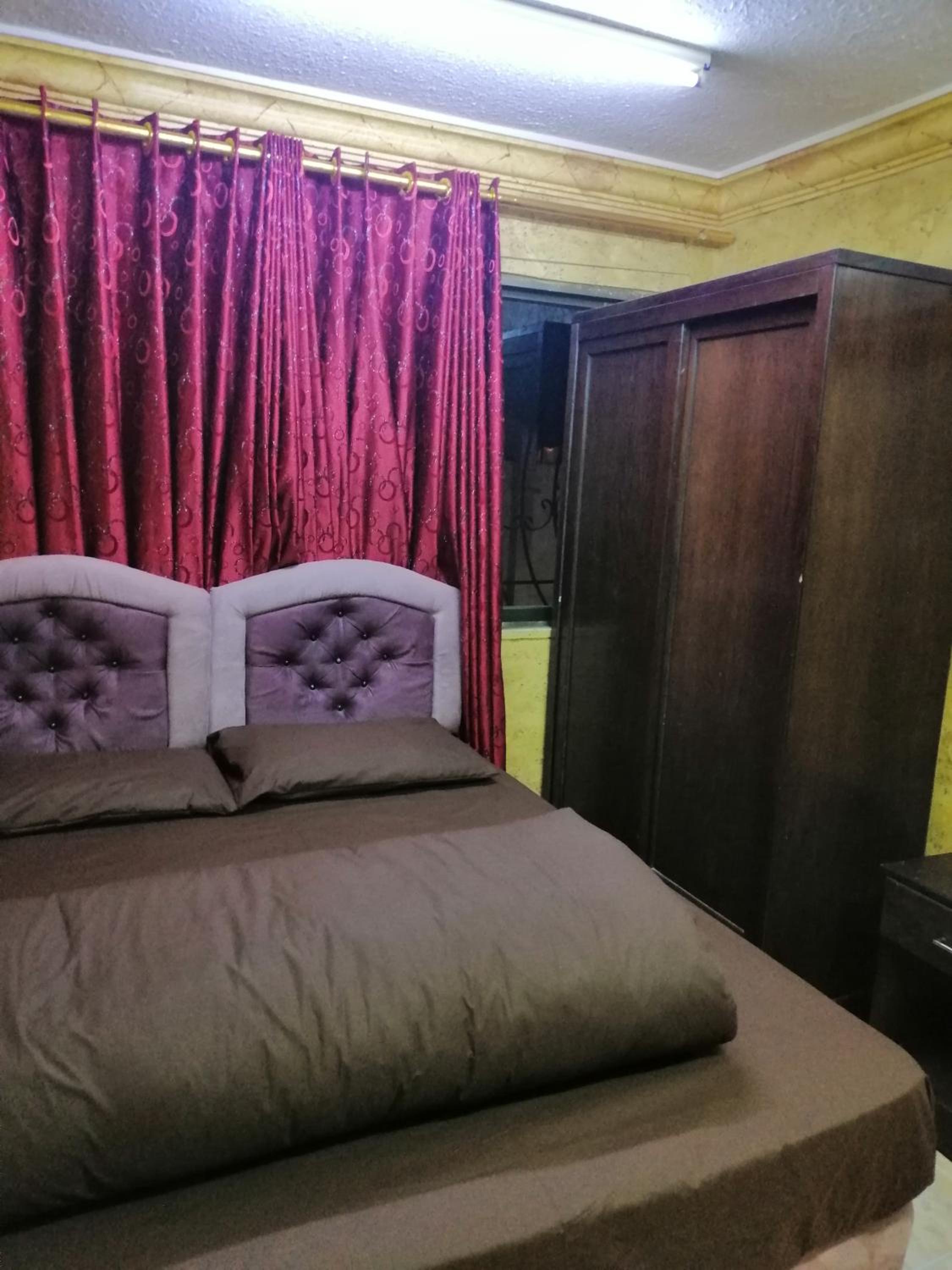 Twin Room with Private Bathroom photo 2