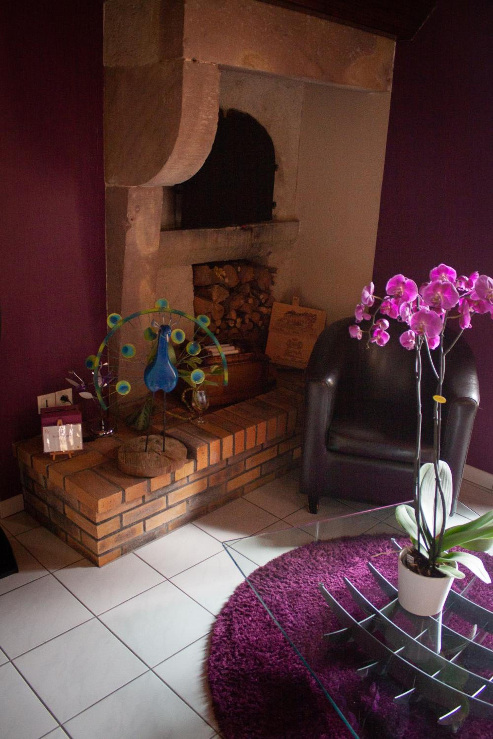 Chambre Familiale avec Salle de Bains Privative Chambre Familiale avec Salle de Bains Privative