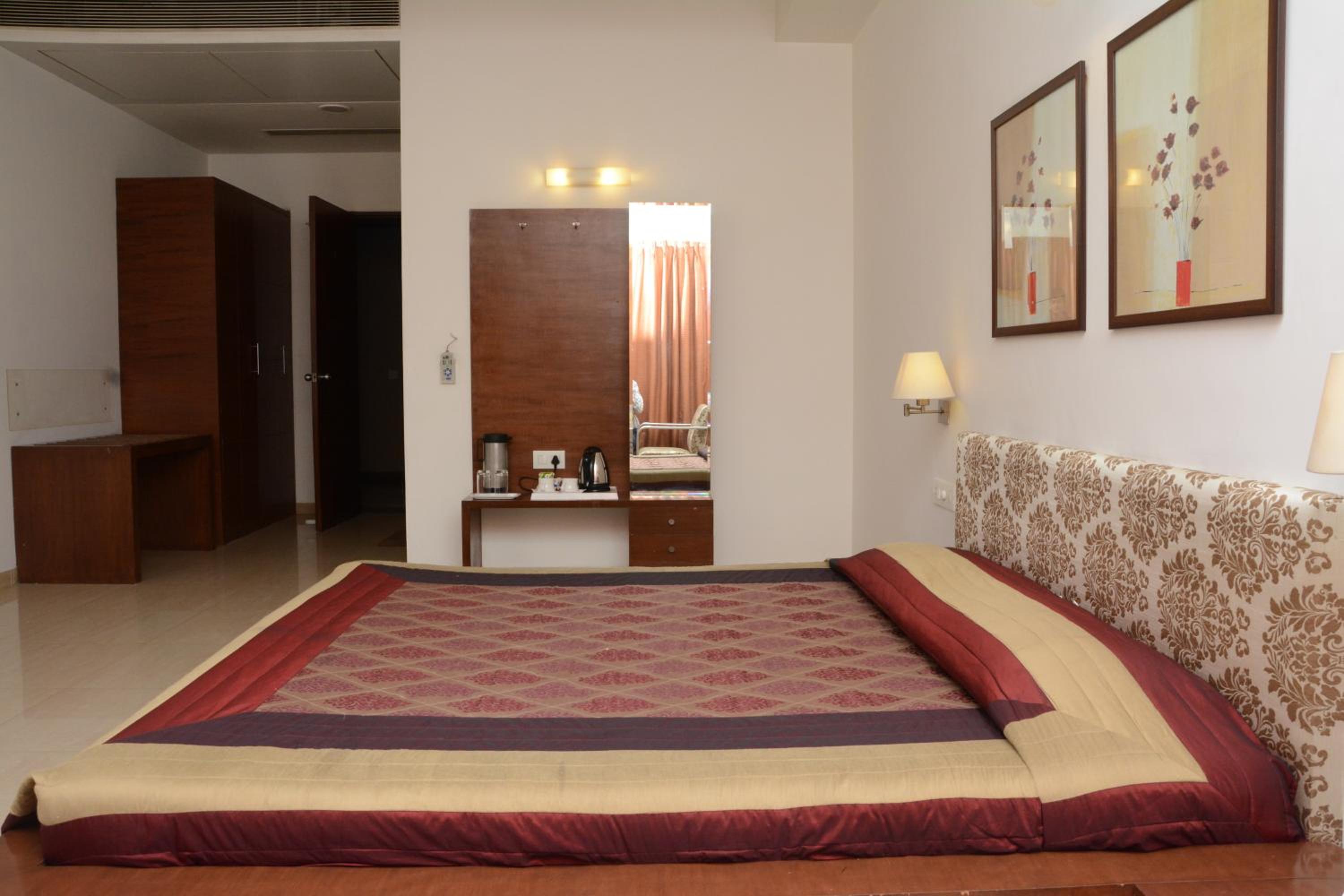 Deluxe Double Room - Photo 1