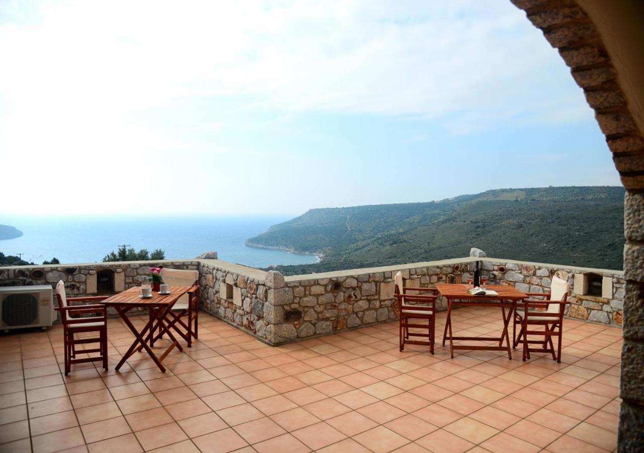 King Suite with Sea View - Photo 10