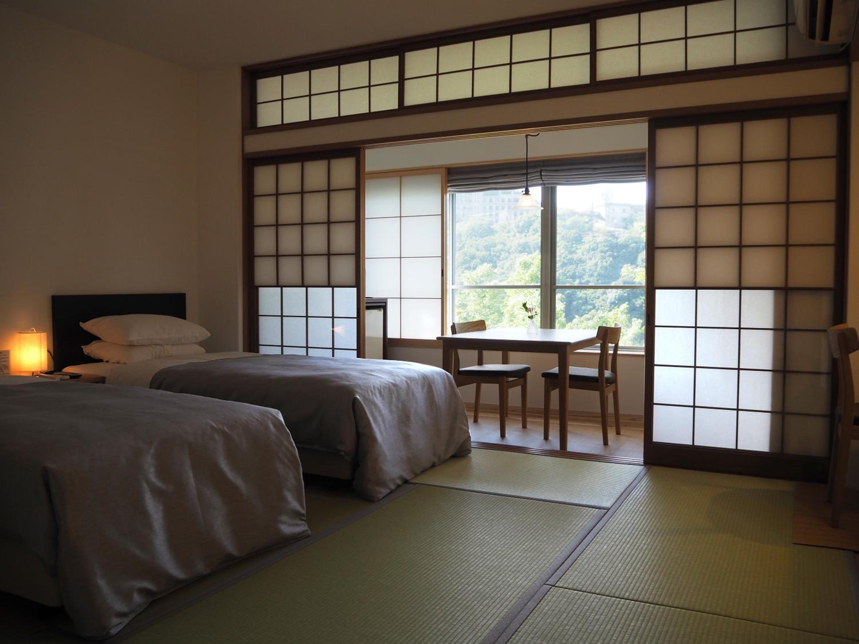 Compact Japanese Twin Room with Shower, Non-Smoking