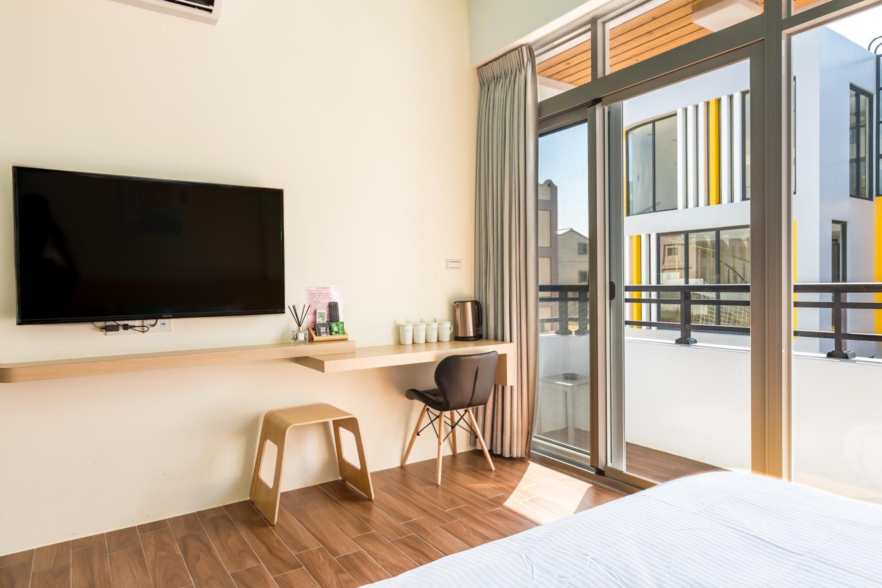 Quadruple Room with Balcony photo 1