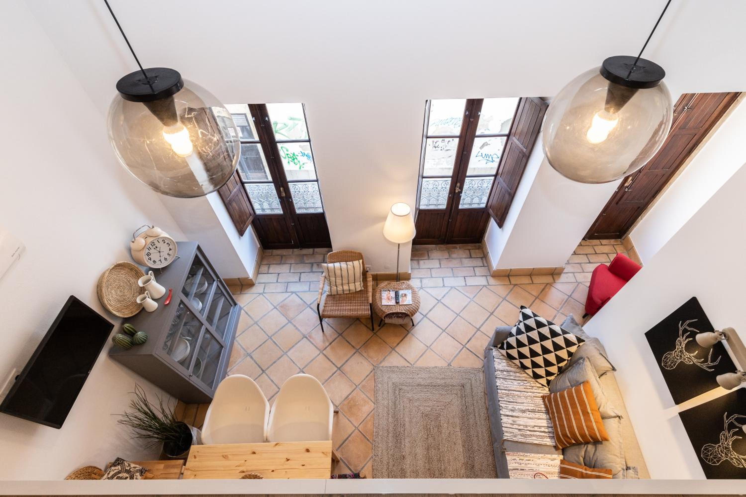 One-Bedroom Apartment - Photo 17
