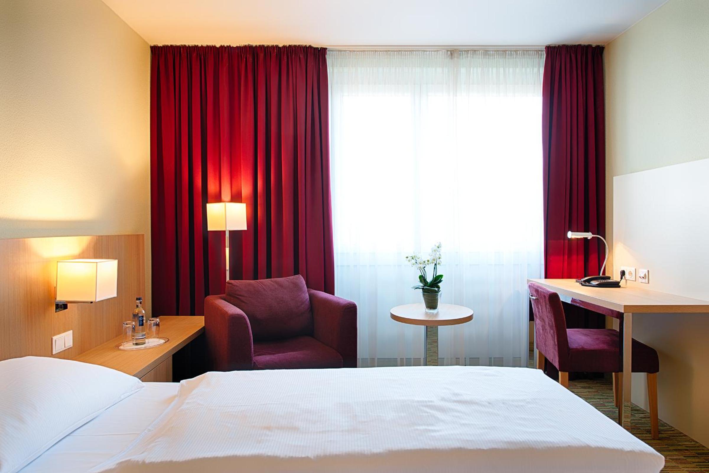 Superior Twin Room - Photo 2