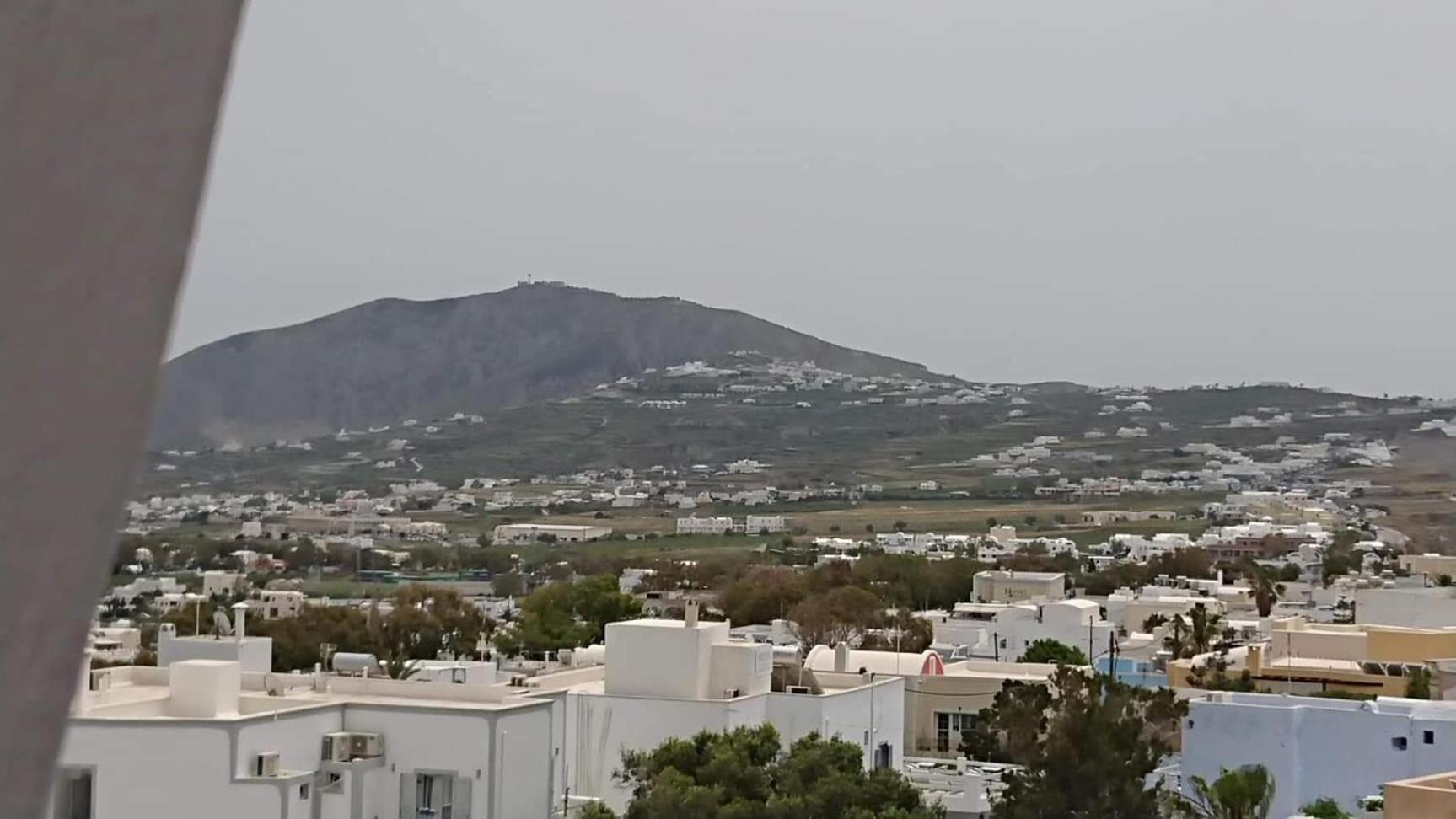 Double Room with Balcony and Sea View - Photo 4