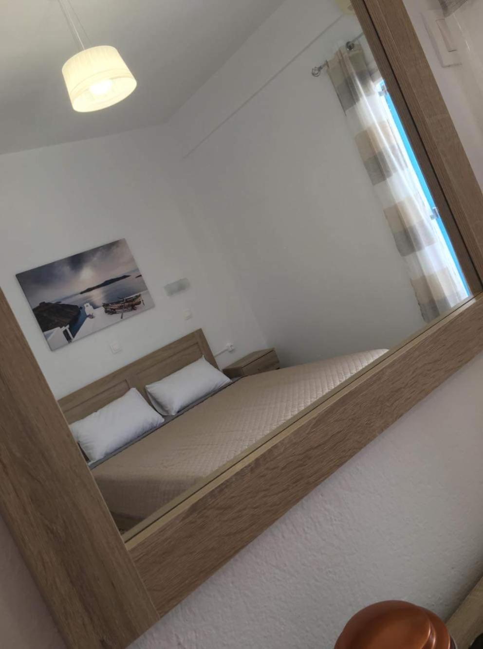 Double Room with Balcony and Sea View - Photo 22