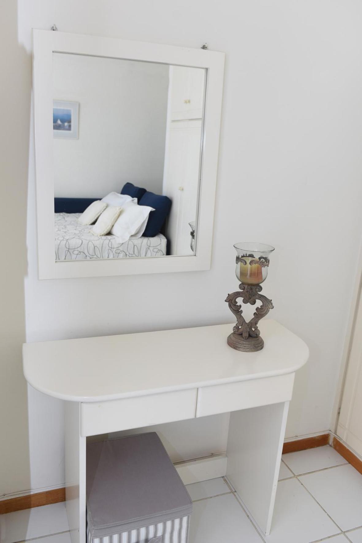 Three-Bedroom Apartment photo 1
