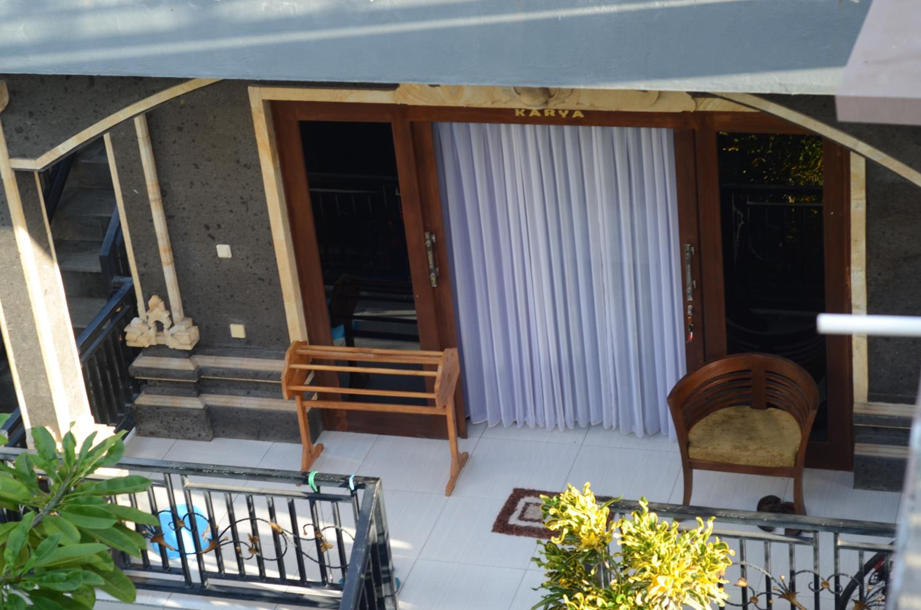 Double Room with Patio - Photo 18