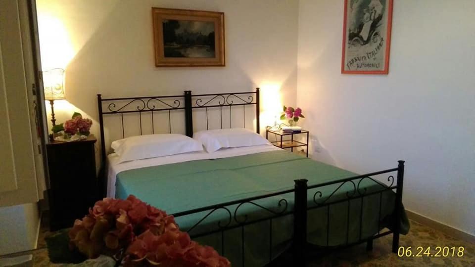 Double Room - Photo 9