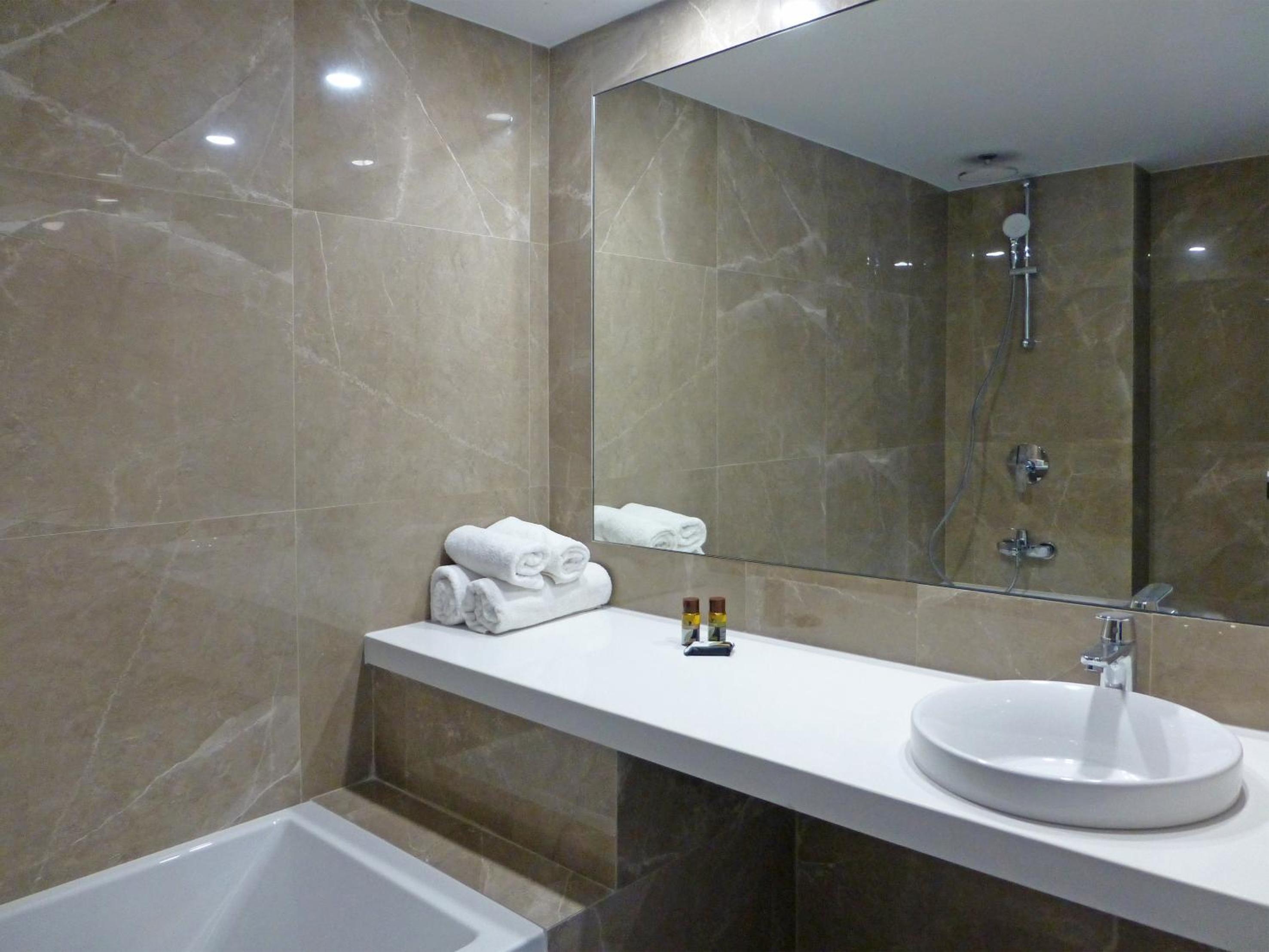 One-Bedroom Suite with Pool View