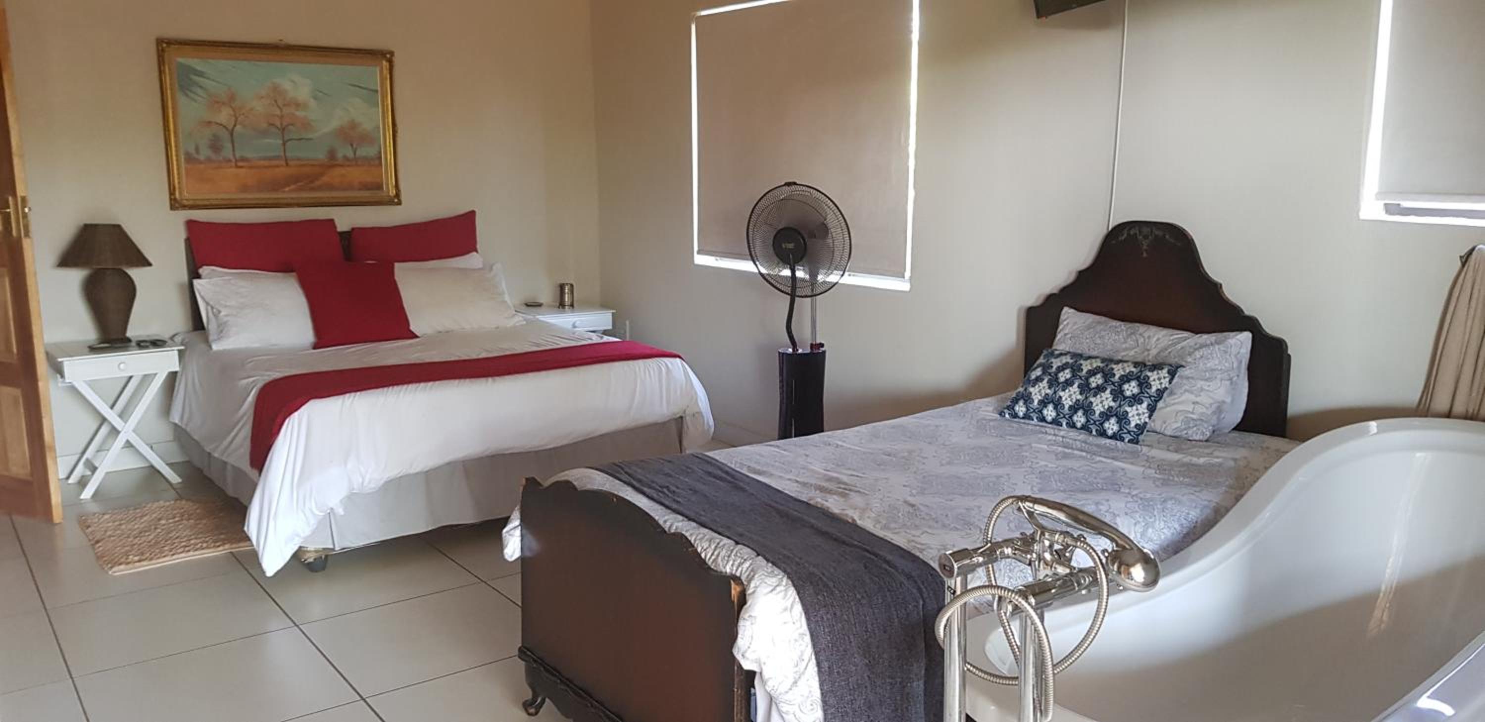 Double Room with Garden View - Photo 3