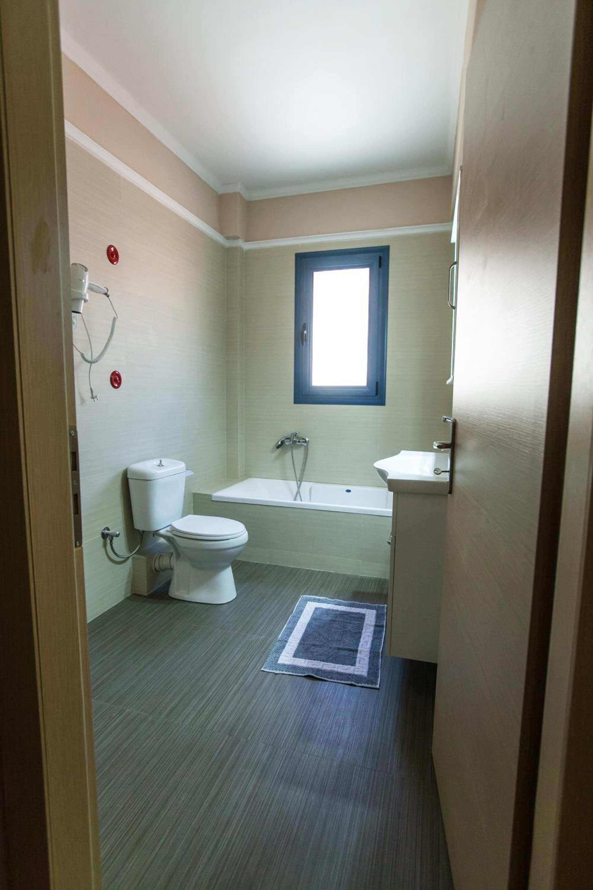 Studio Apartment with Sea View - Photo 8