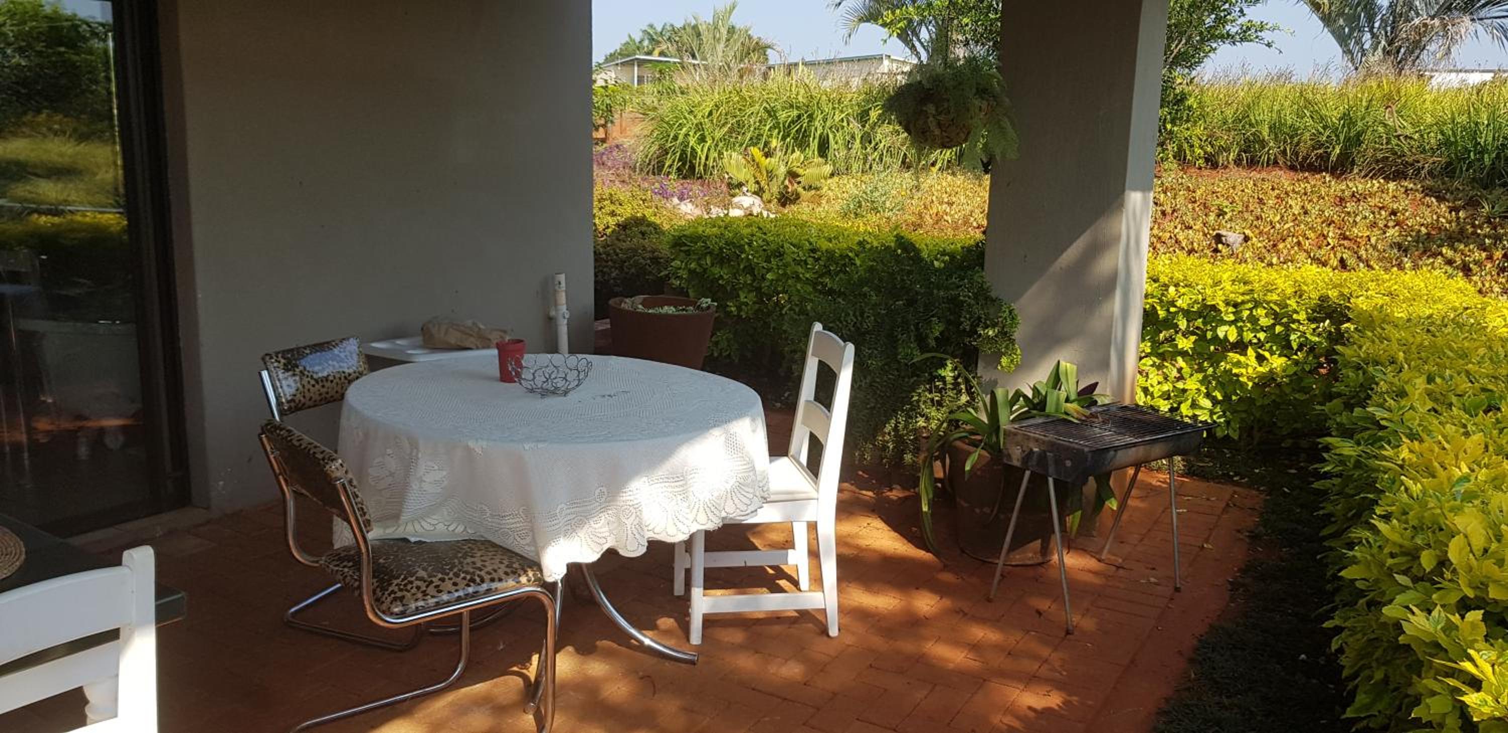 Double Room with Garden View - Photo 8