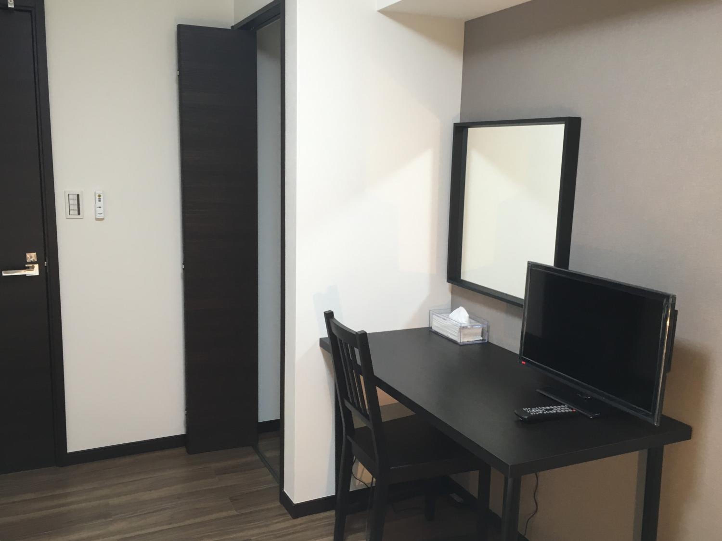 Standard Double Room with Shared Bathroom photo 3