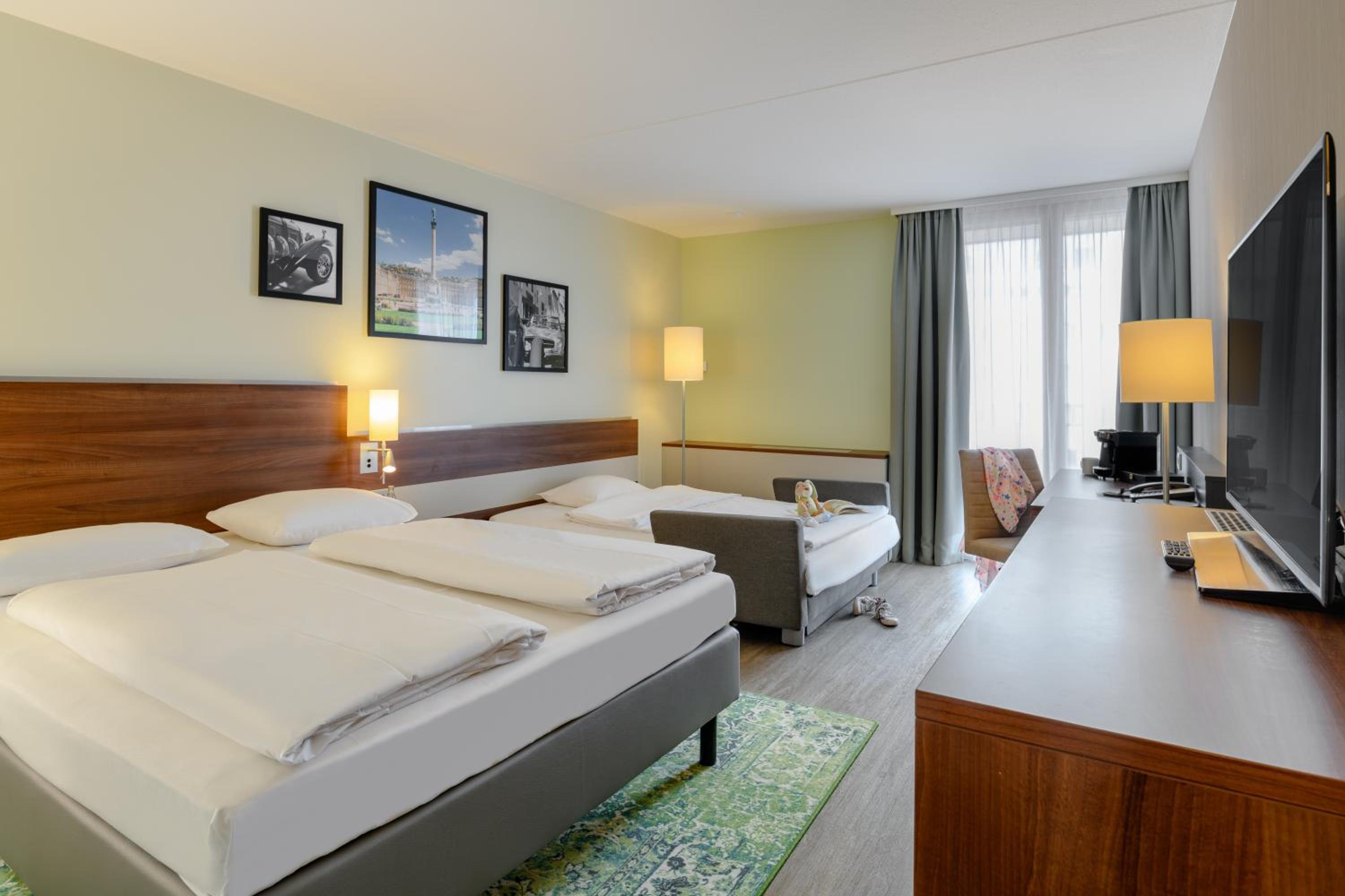 Standard Queen Room - Photo 3