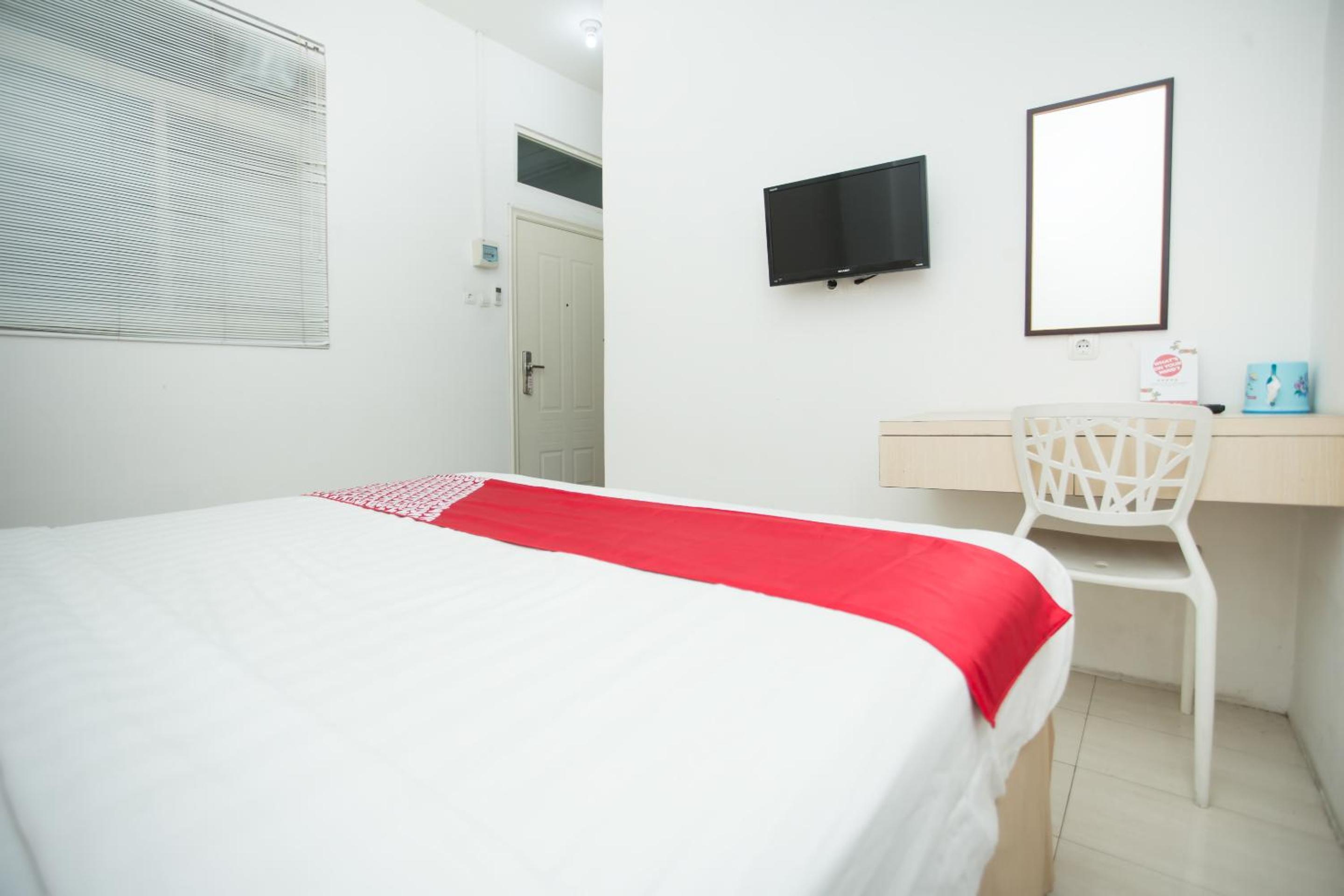 Deluxe Double Room - Photo 7