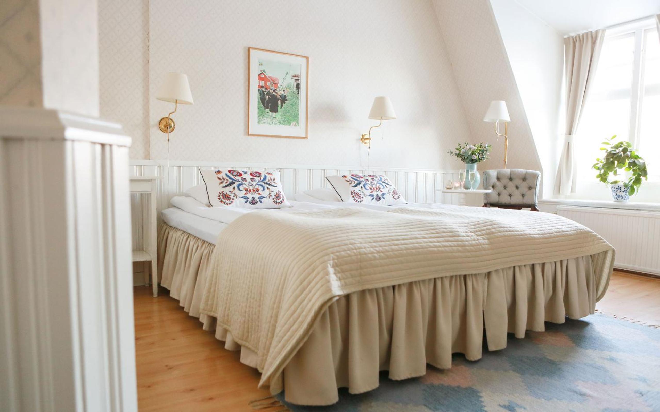 Double or Twin Room - Photo 1