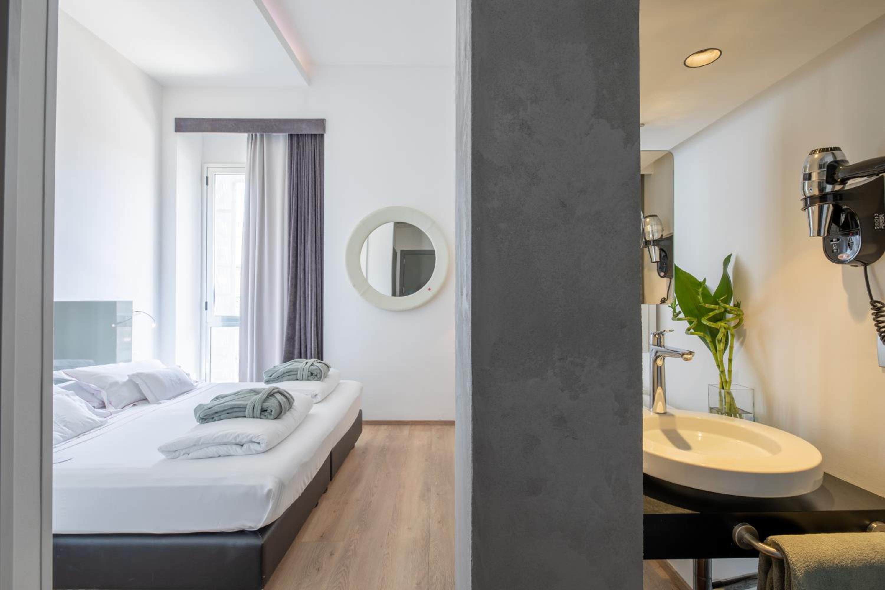 Executive Double Room - Photo 1