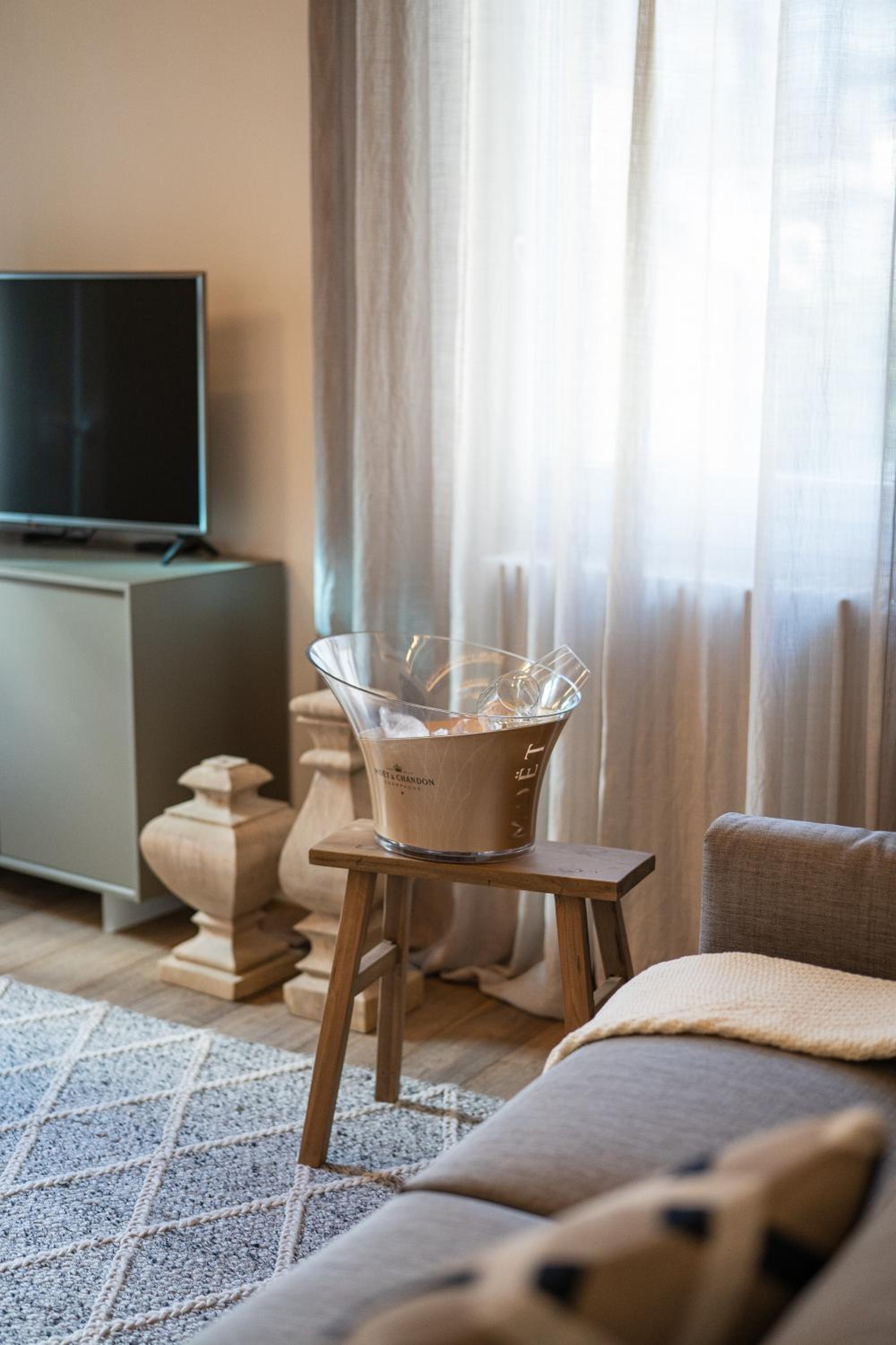 Superior Apartment photo 1