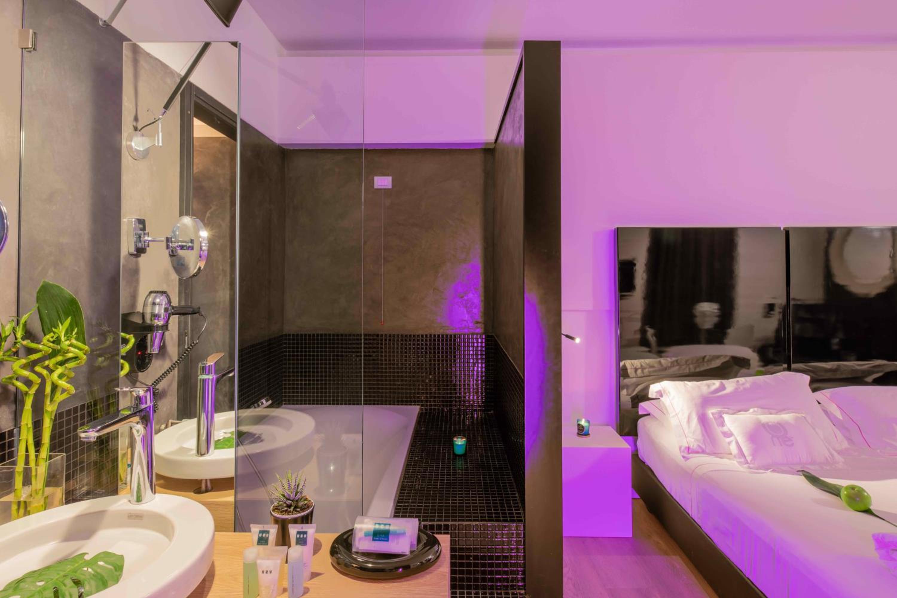 Junior Suite - Photo 1