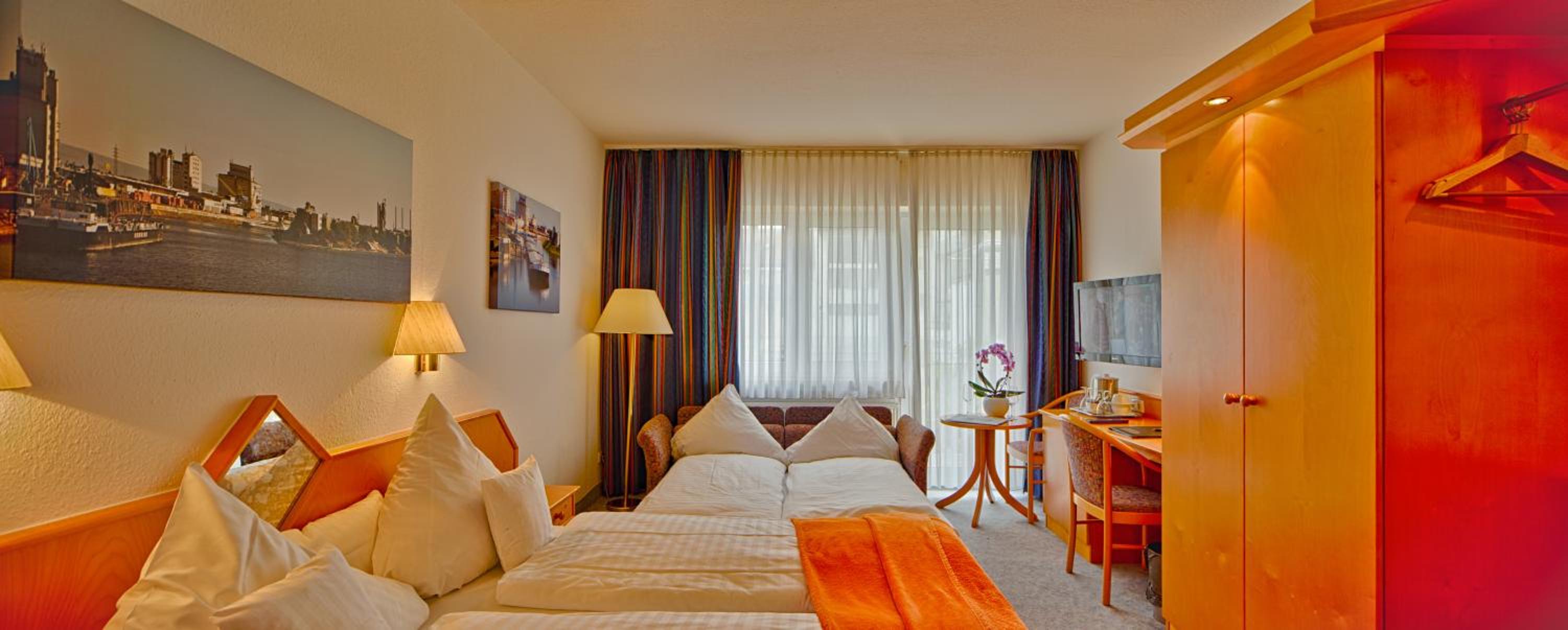 Quadruple Room - Photo 2