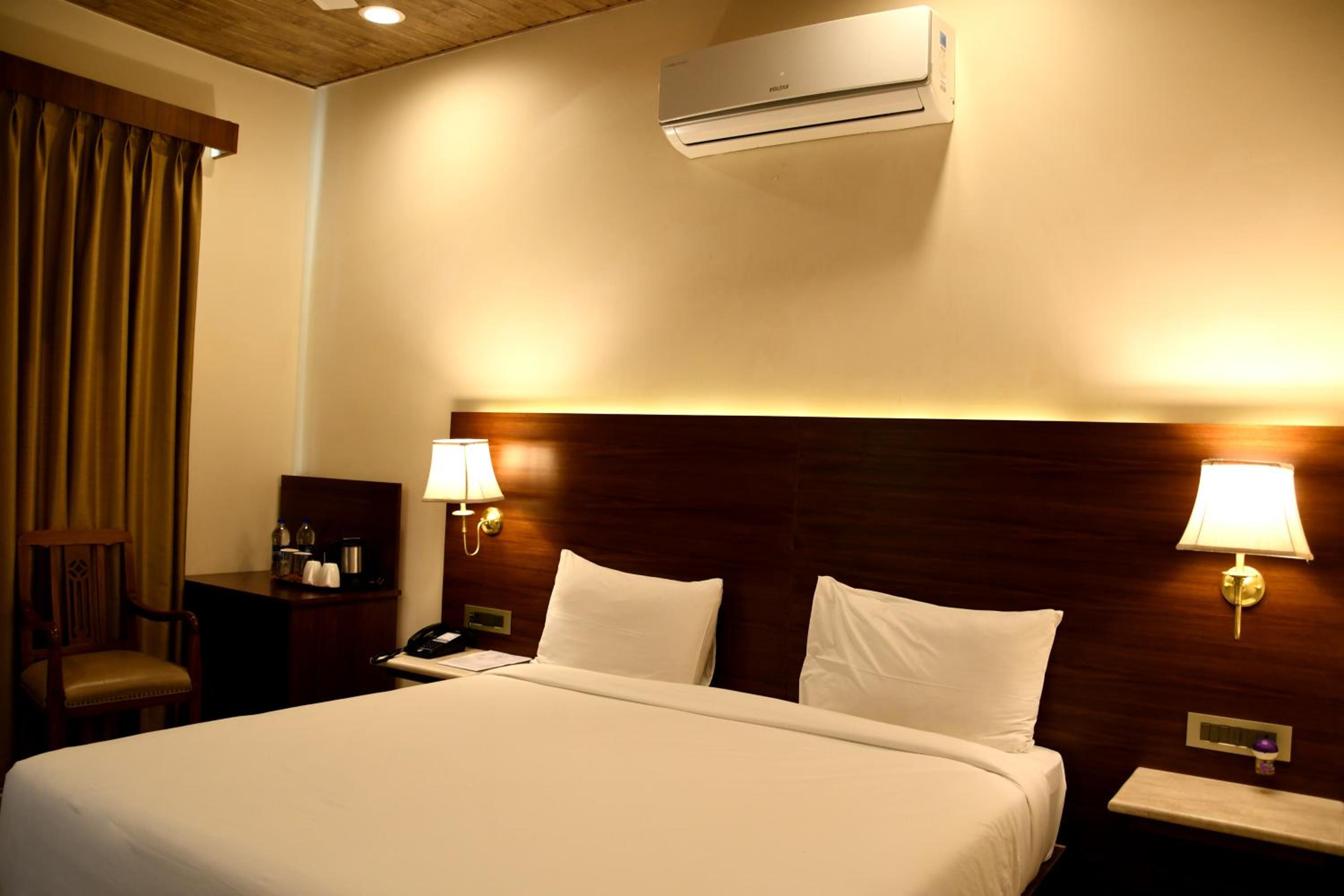 Superior King Room photo 1