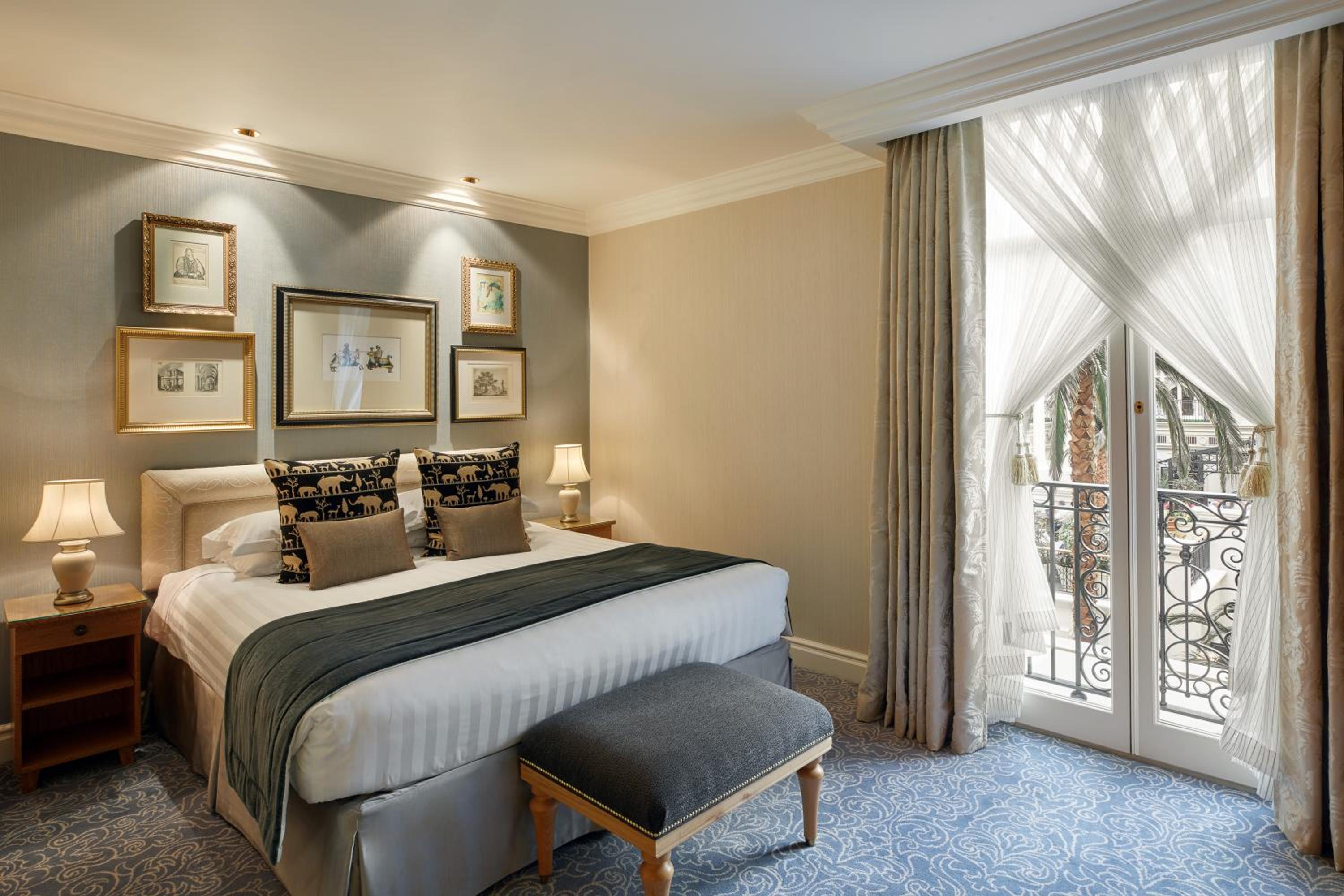 Atrium Suite