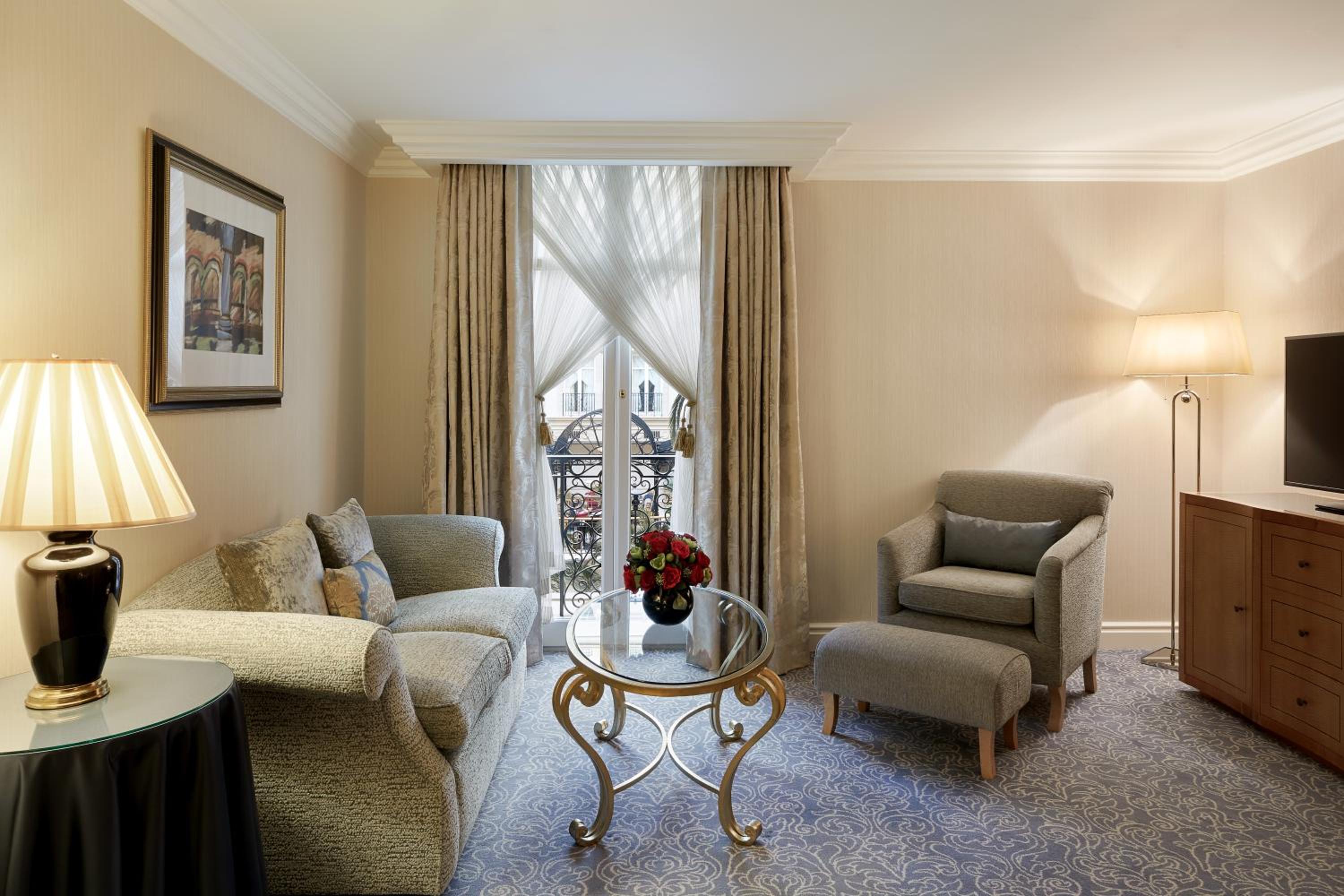 Atrium Suite