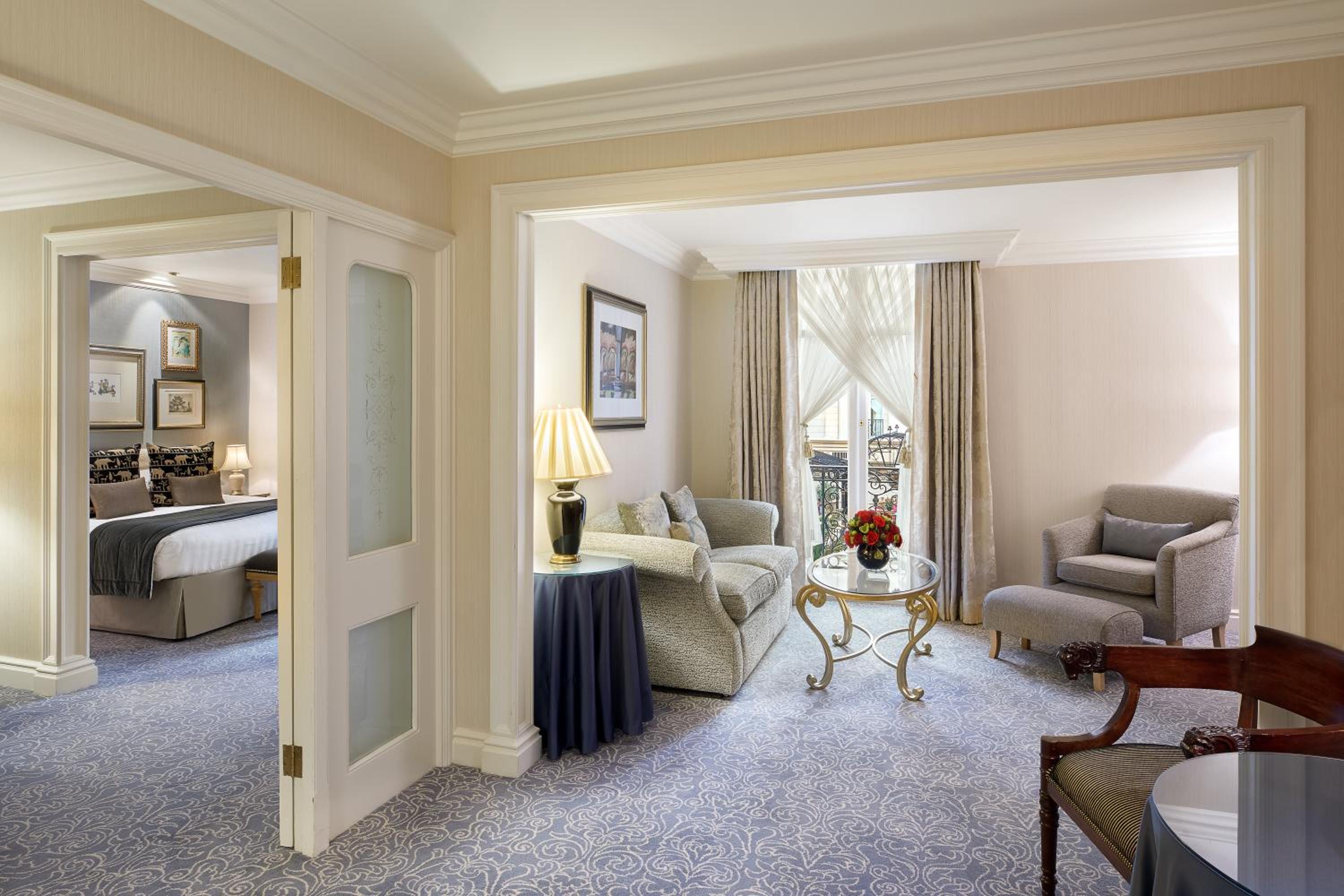 Atrium Suite