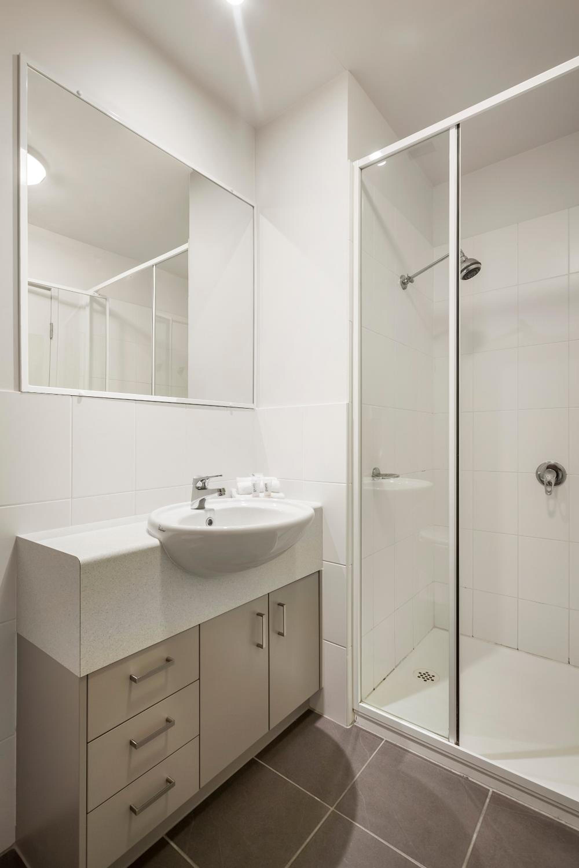 Studio Apartment photo 2