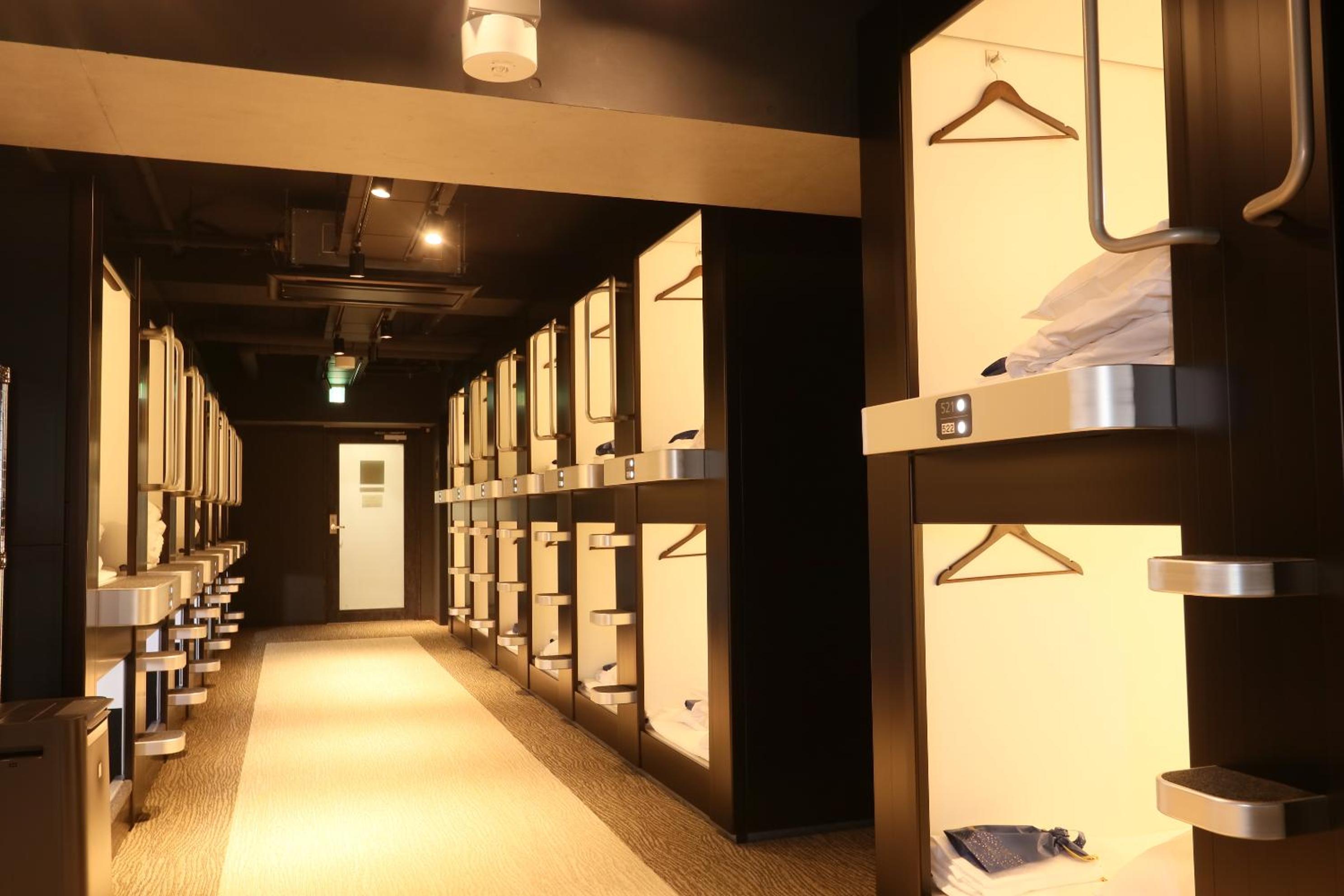 Capsule Room for Female  photo 1