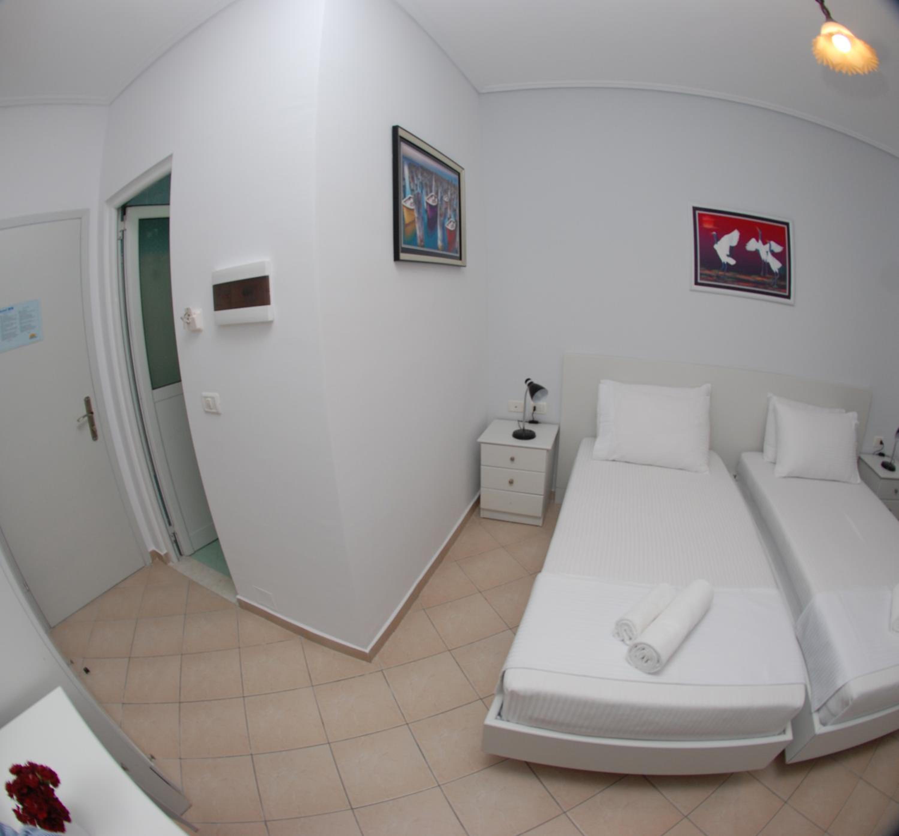 Standard Twin Room photo 1