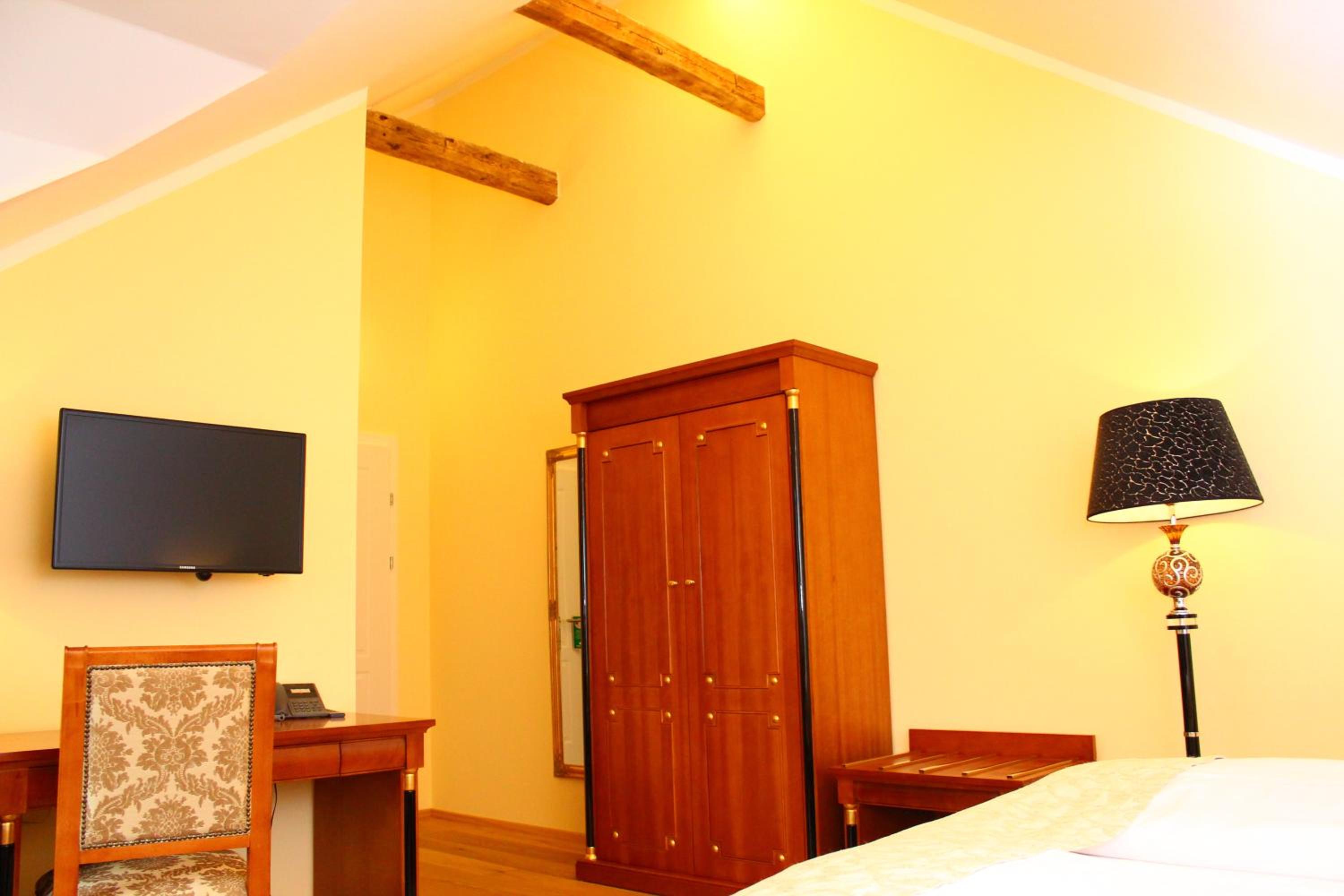 Prestige Double Room - Photo 7