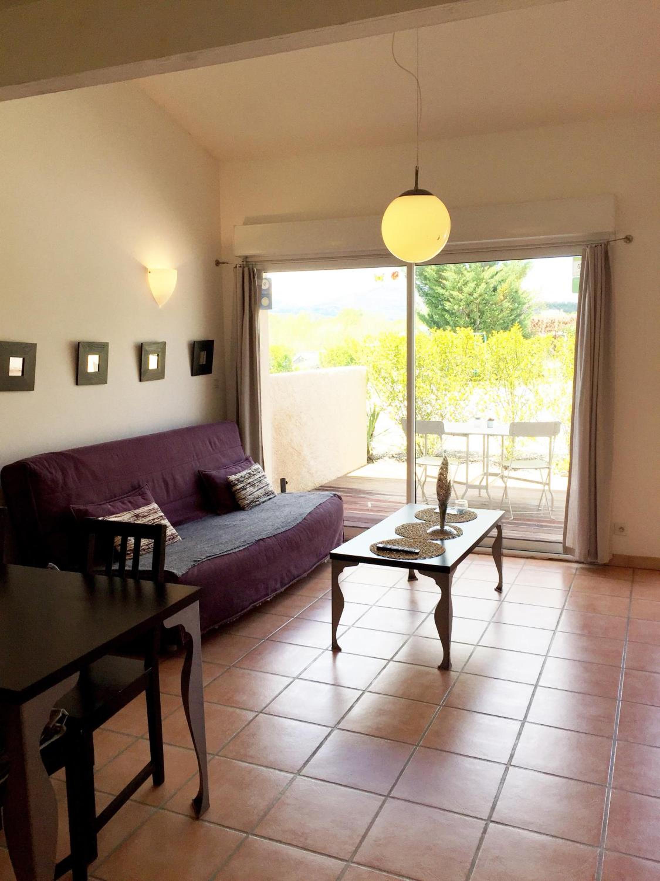 Apartment with Terrace (2 adults) premium photo 3
