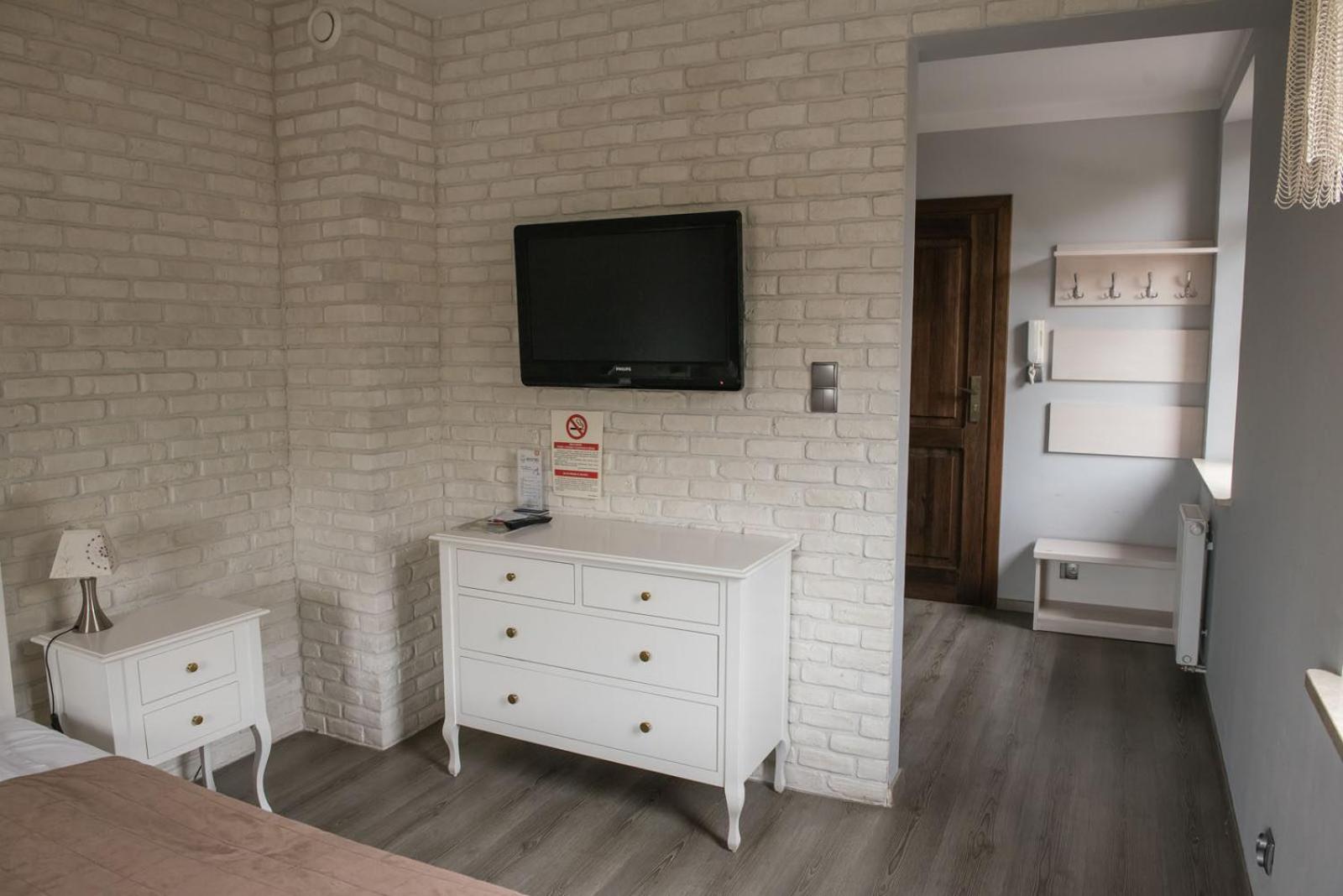 Double Room - Photo 4