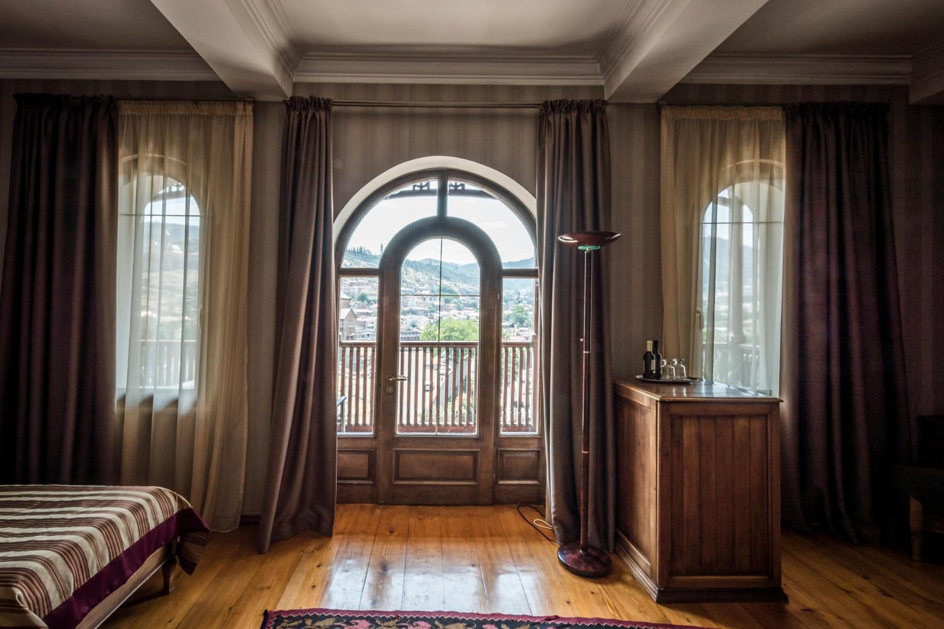 Junior Suite with Balcony photo 1