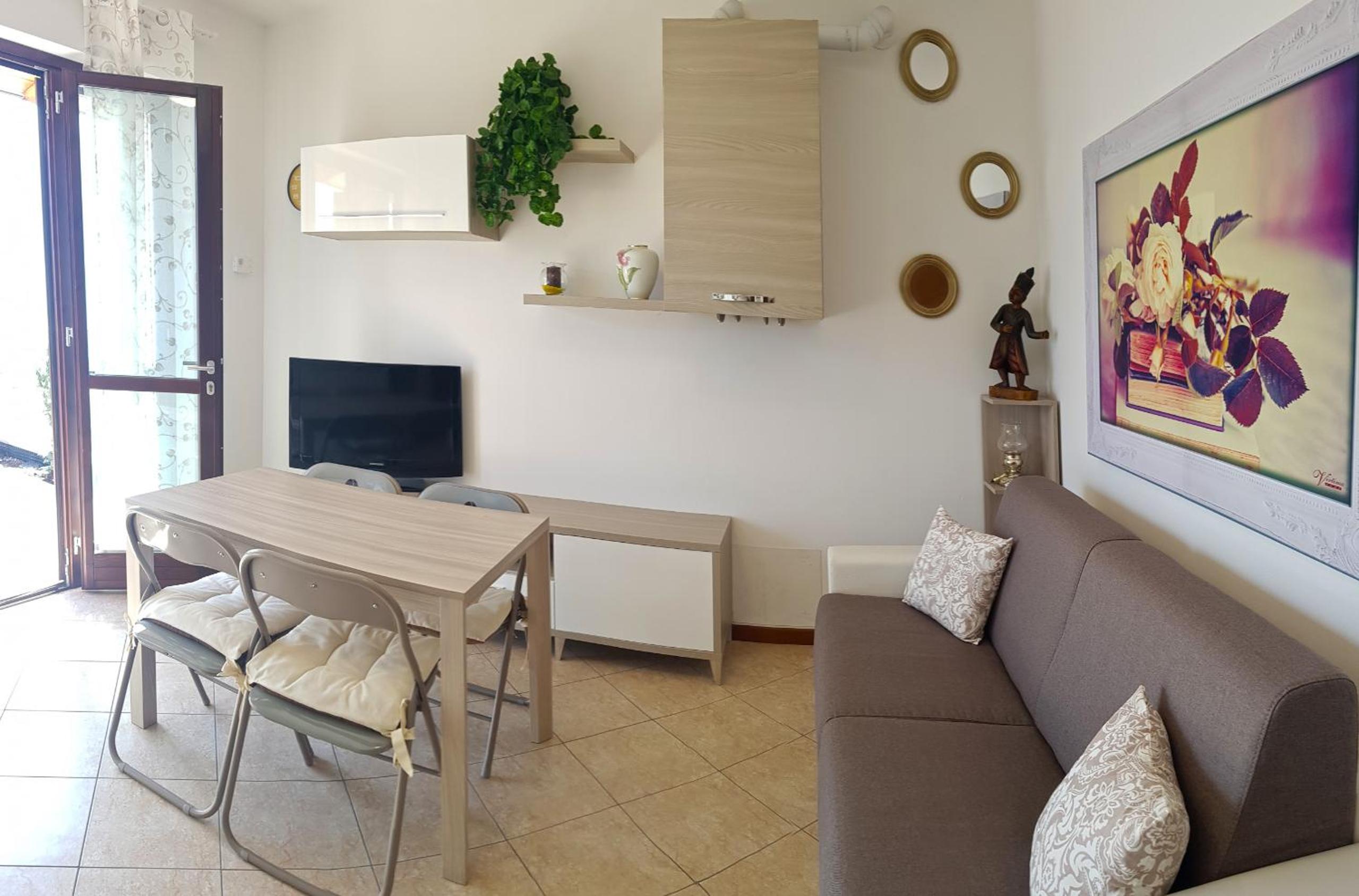 Apartment with Lake View