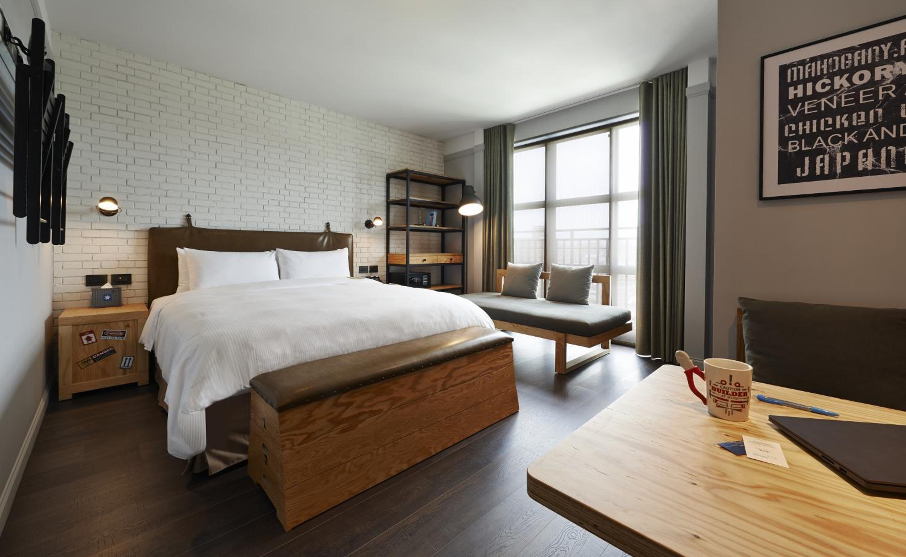 Queen Room