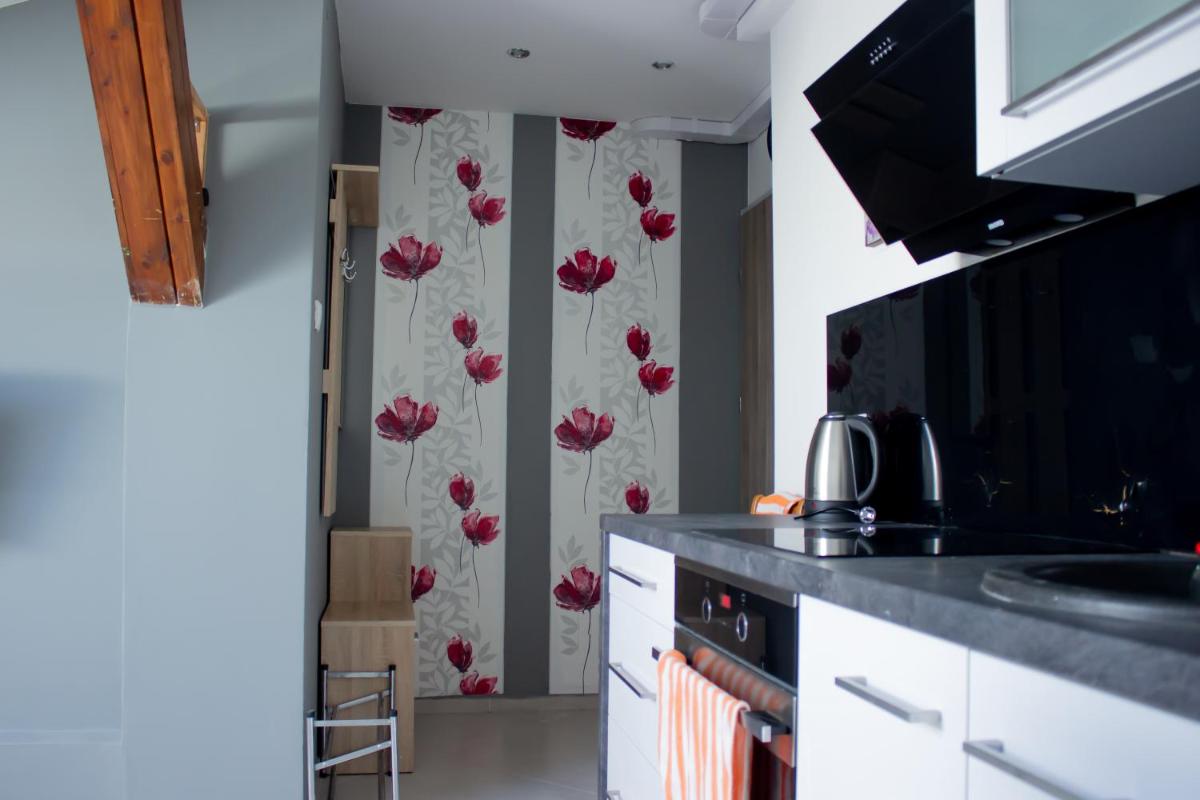 Apartment photo 2