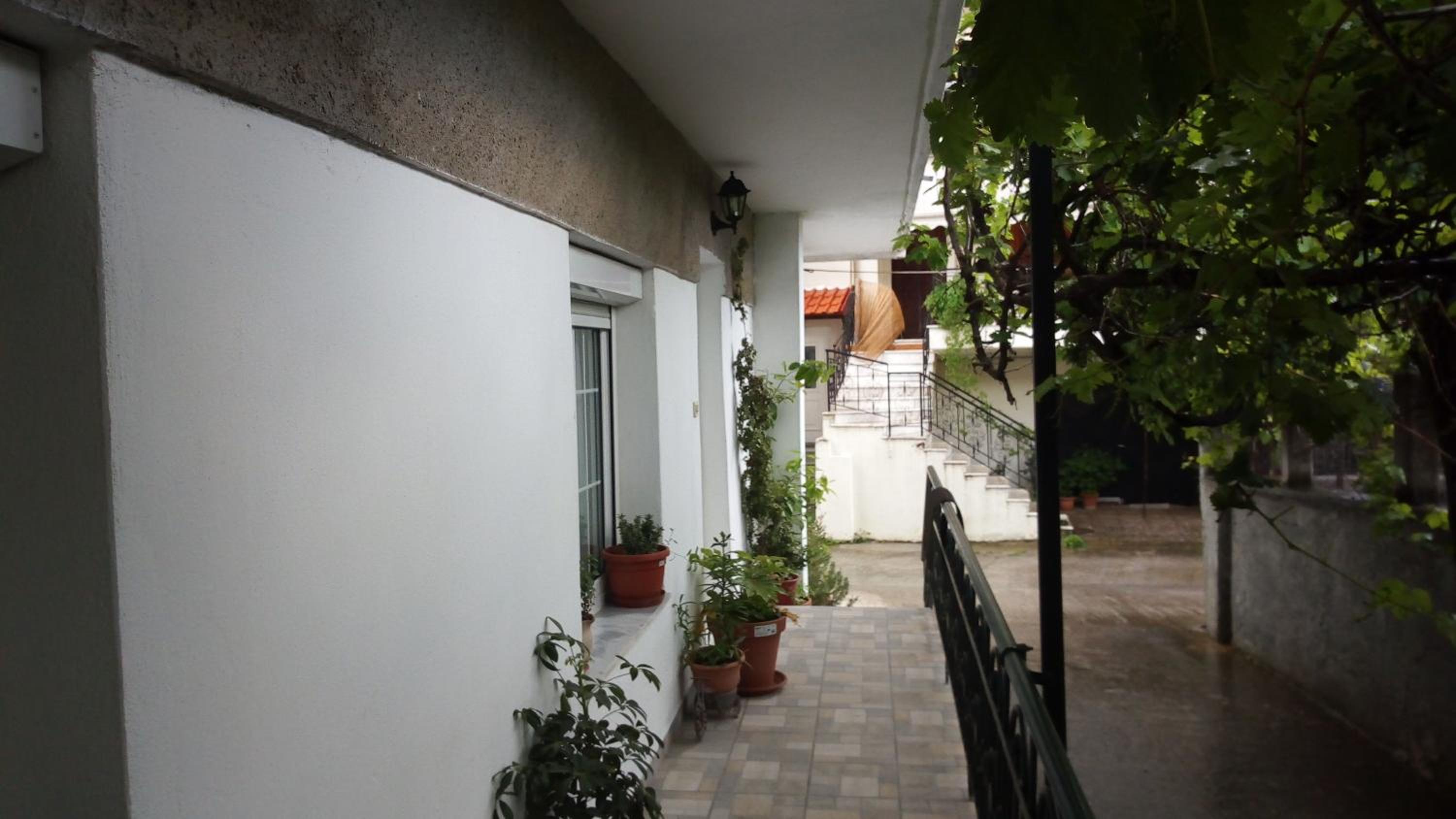 Two-Bedroom Apartment - Photo 9