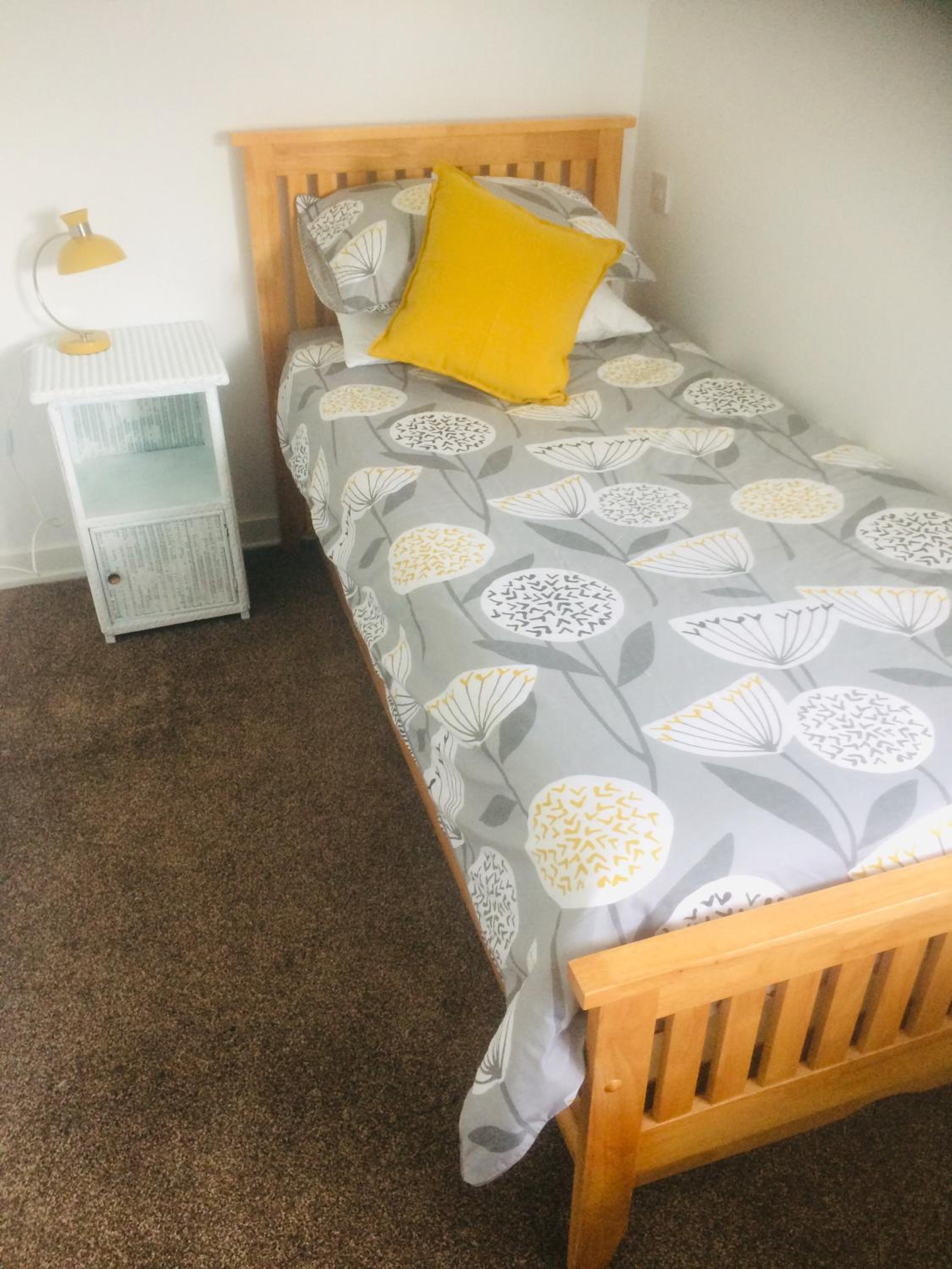 Two-Bedroom House photo 2