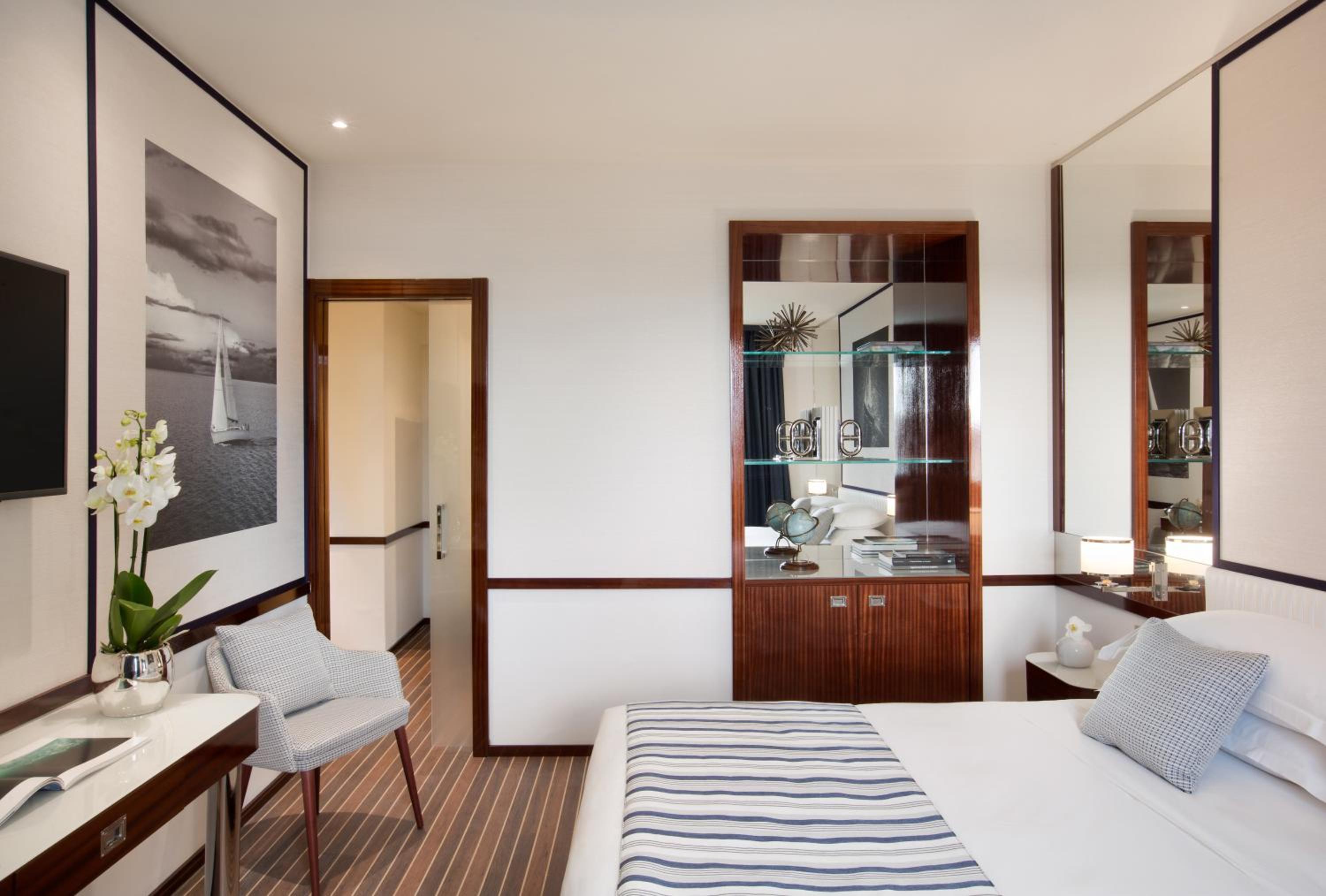 Relax in stylish comfort and serene ambiance.