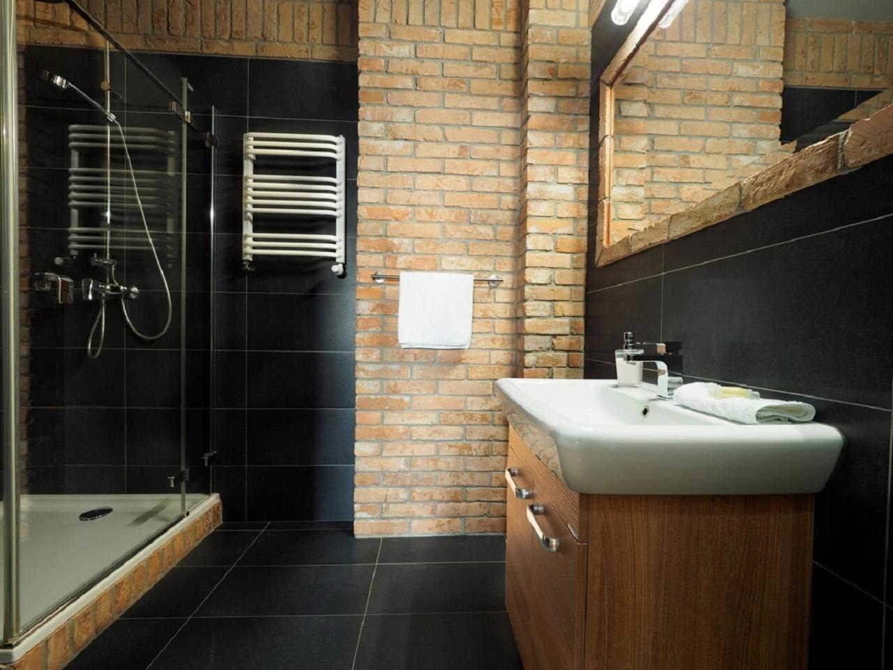 Apartment - Split Level - Photo 12