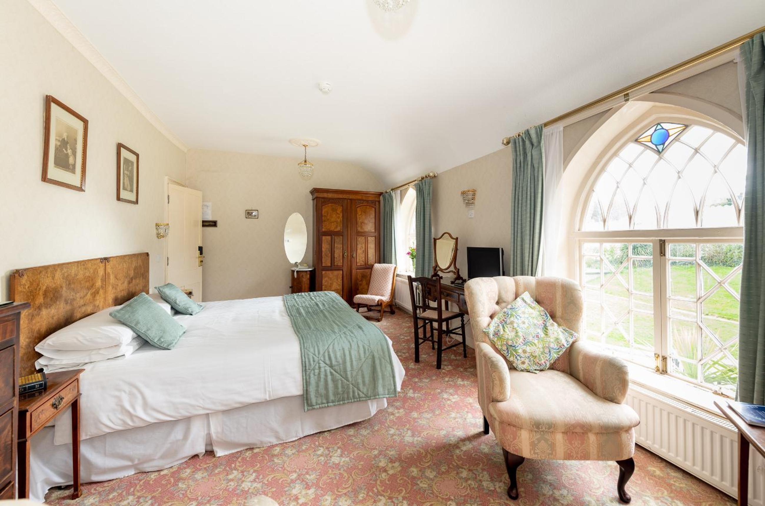 Superior Double or Twin Room photo 1