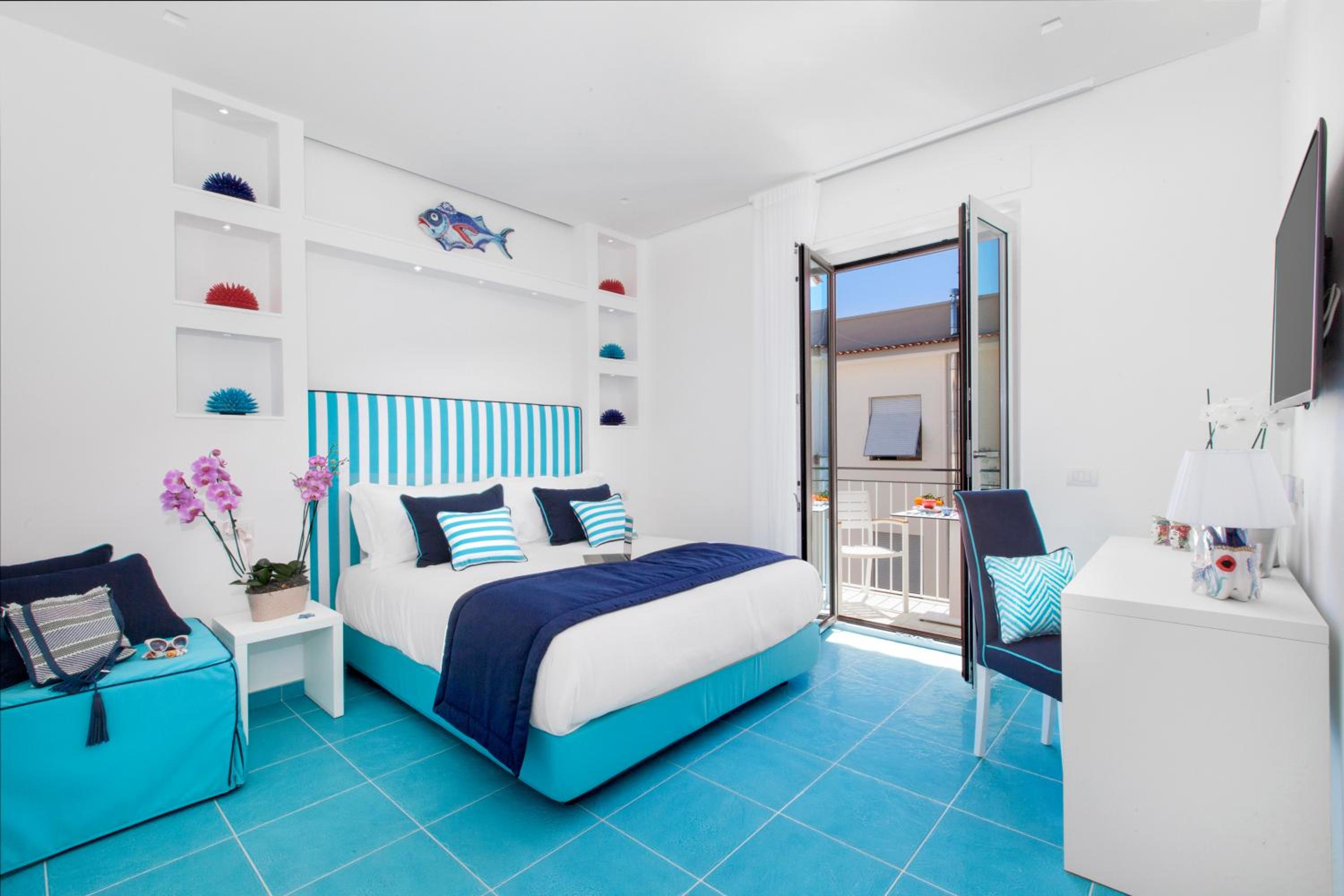 Junior Suite with Balcony