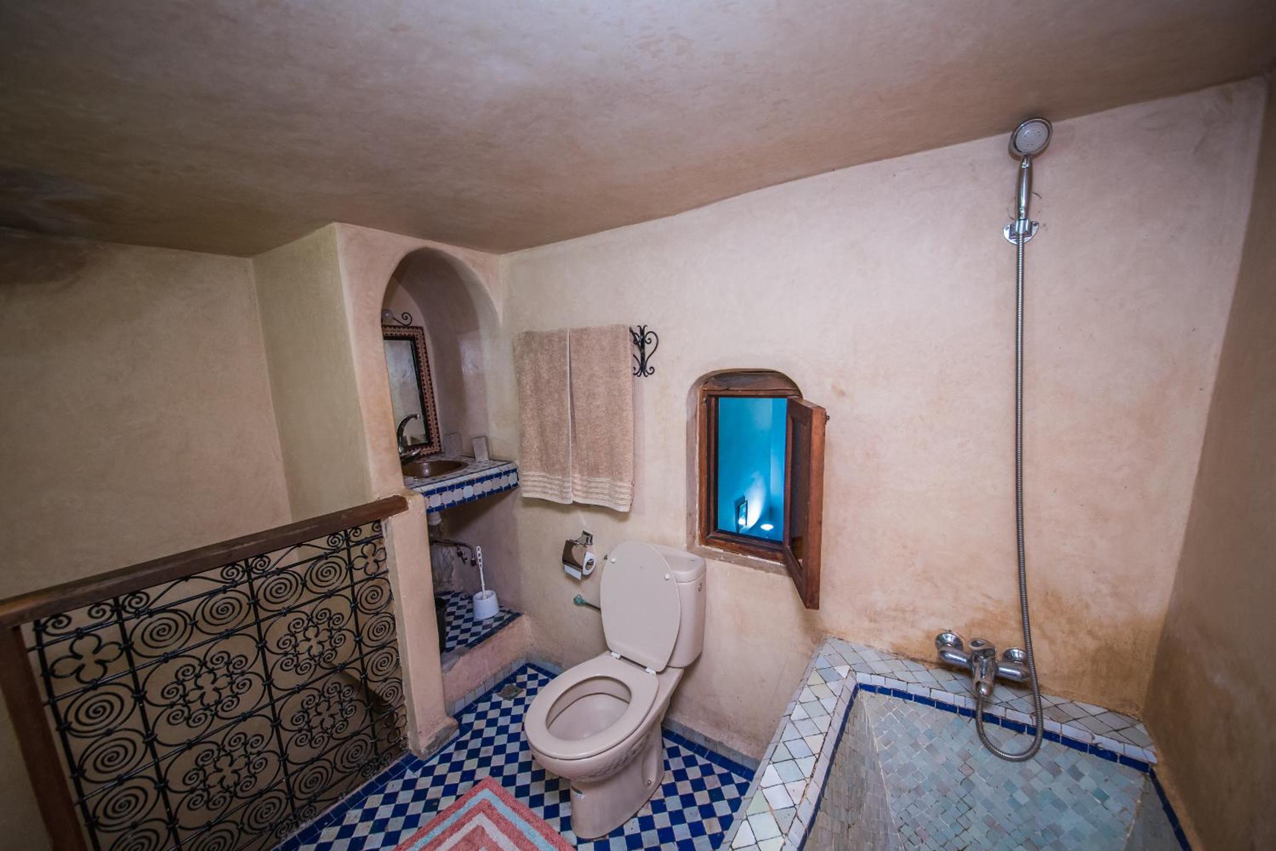Persanne Double Room - Photo 13