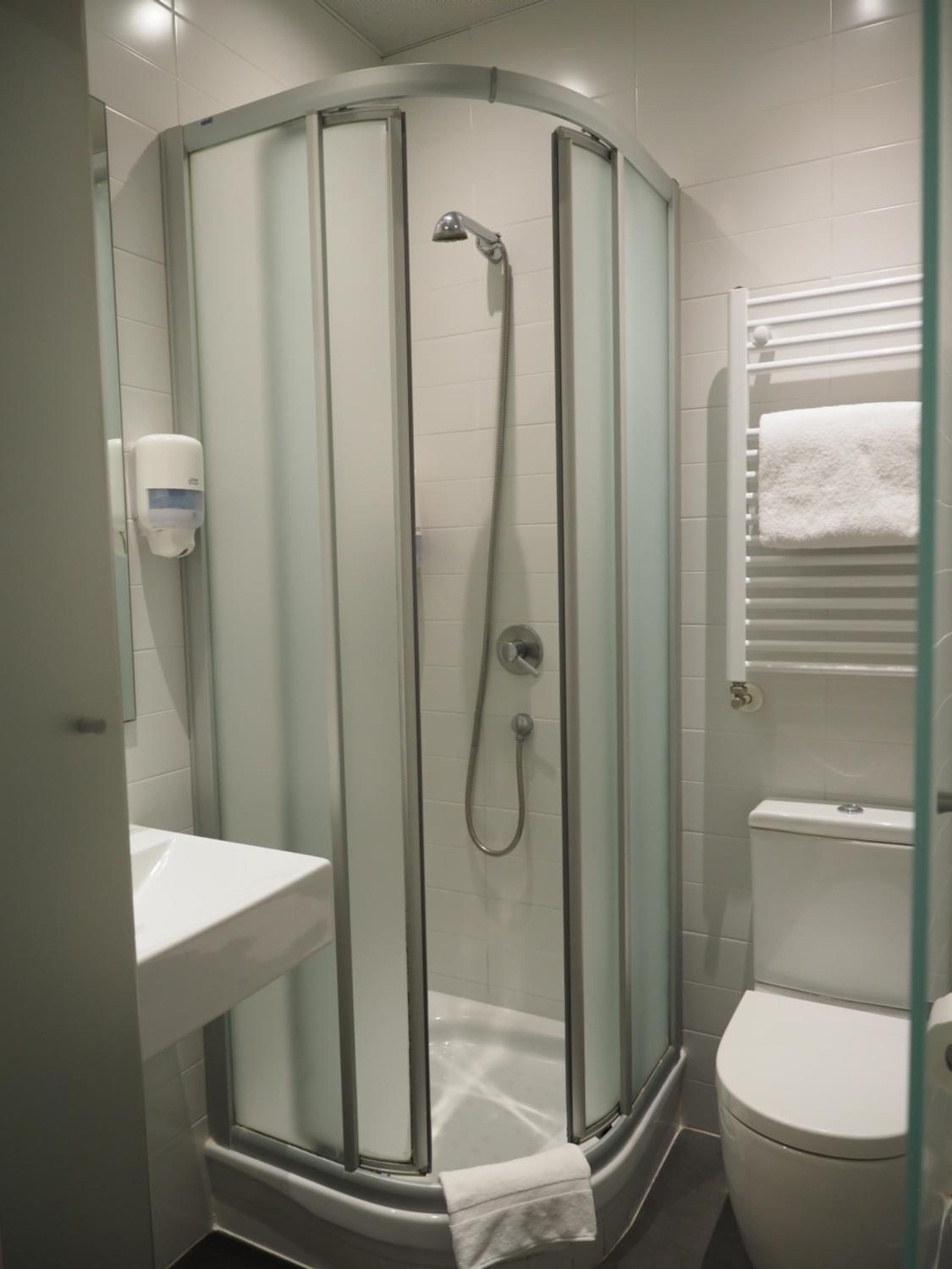 Single Room photo 2