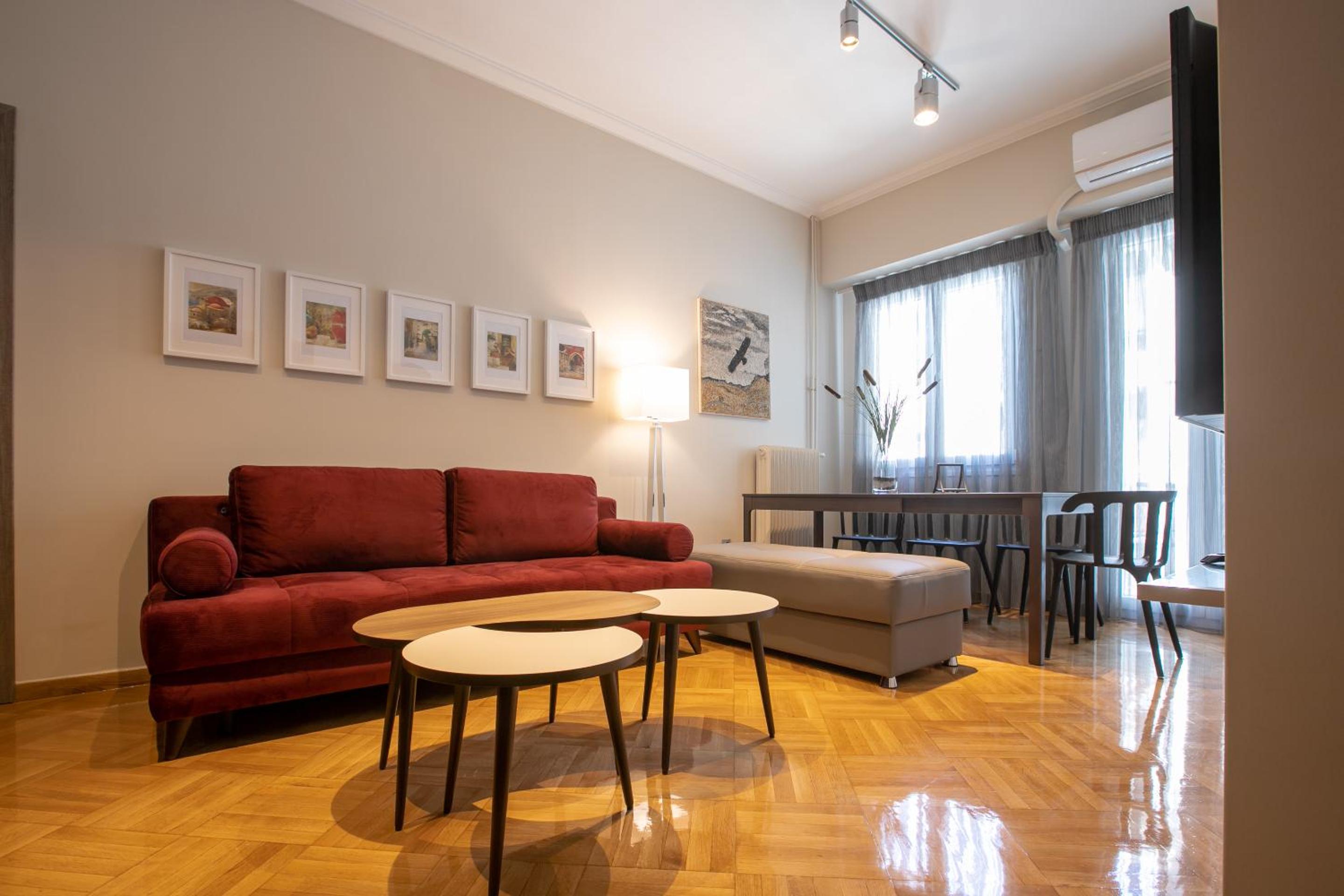 Deluxe Apartment
